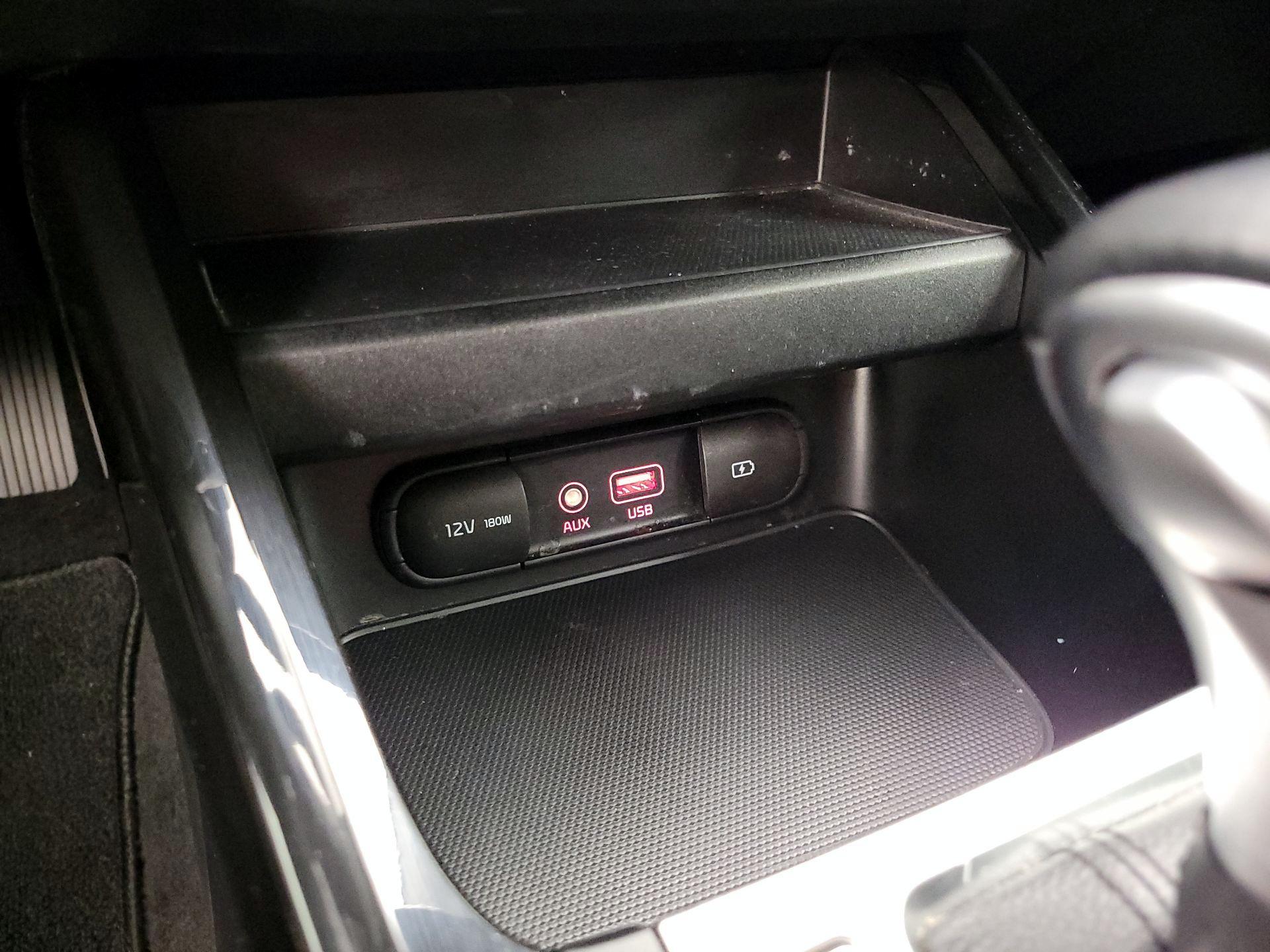 Thumbnail: 2019 Kia Forte - 18