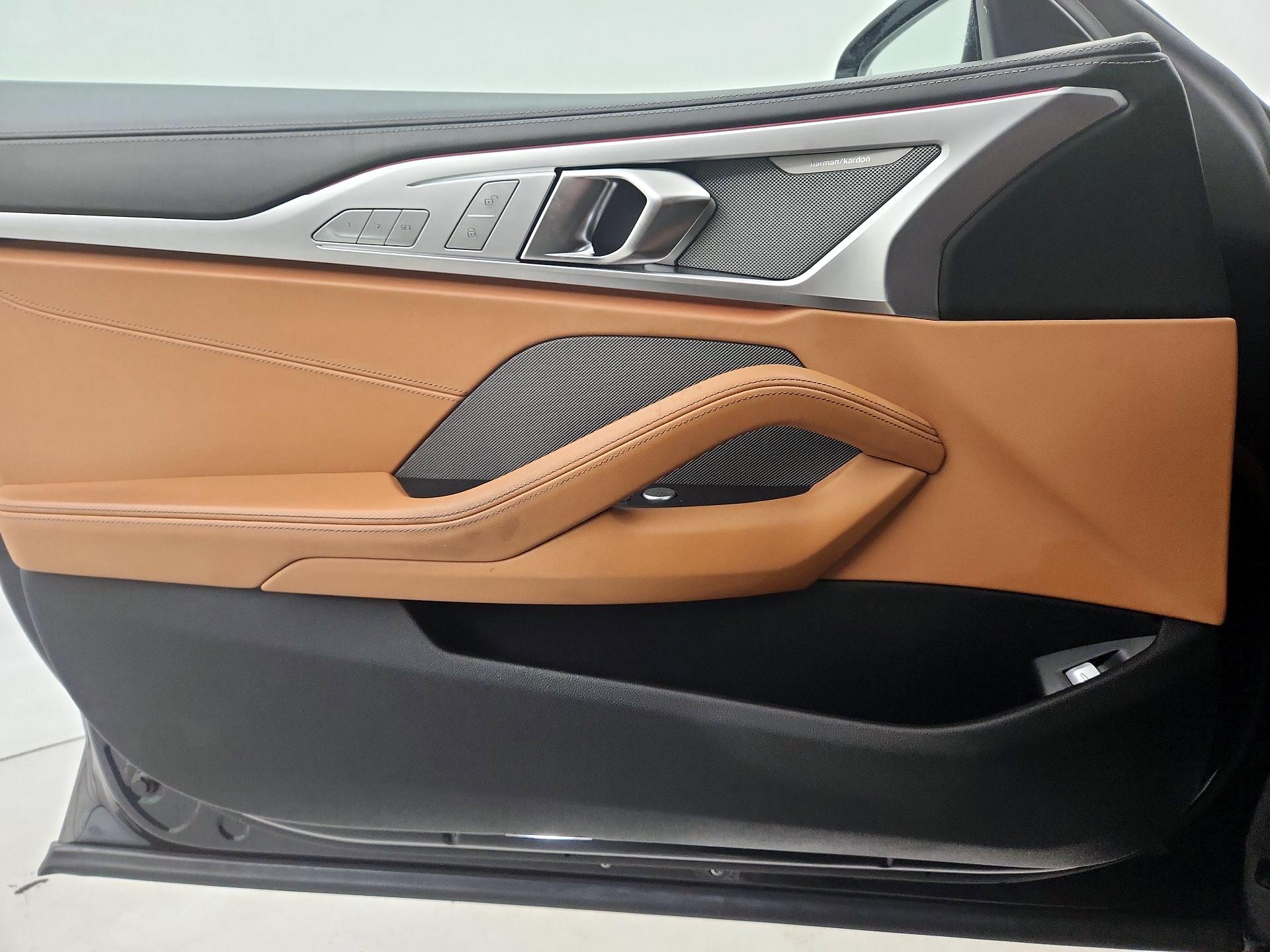 Thumbnail: 2020 BMW 8 Series - 12