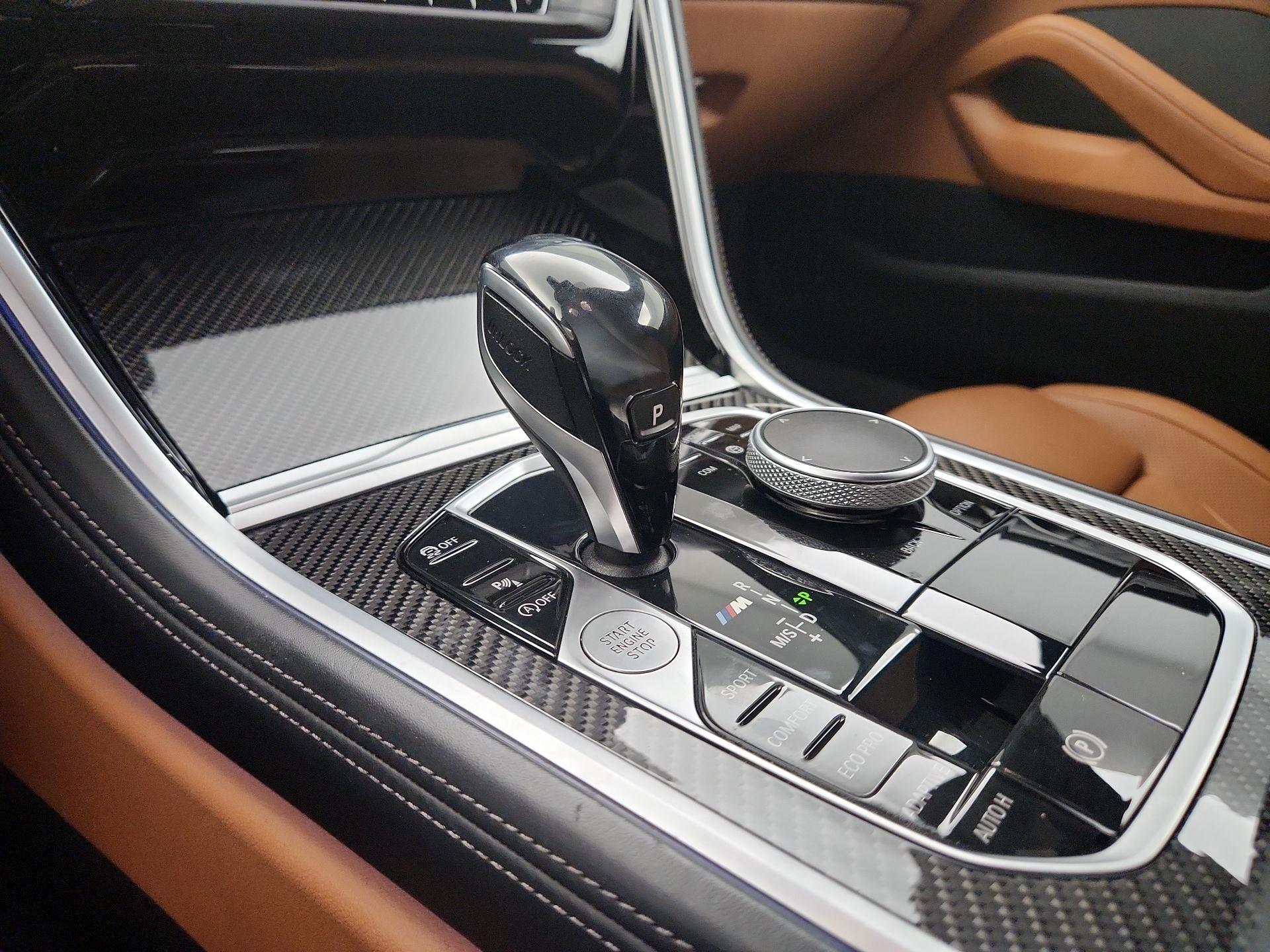 Thumbnail: 2020 BMW 8 Series - 18
