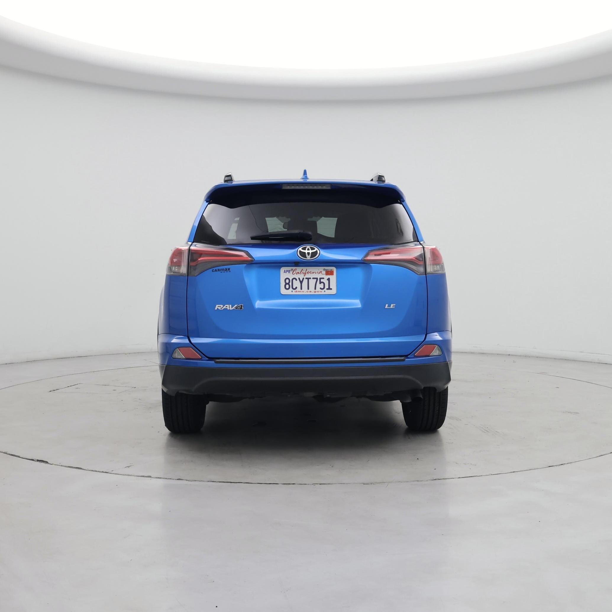 Thumbnail: 2018 Toyota RAV4 - 6