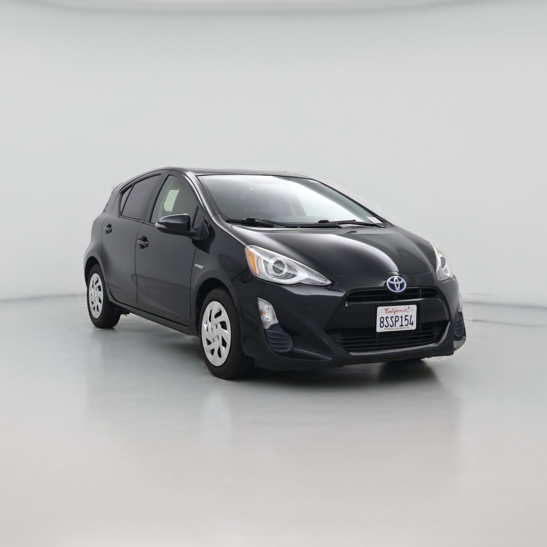 Thumbnail: 2016 Toyota Prius c - 1