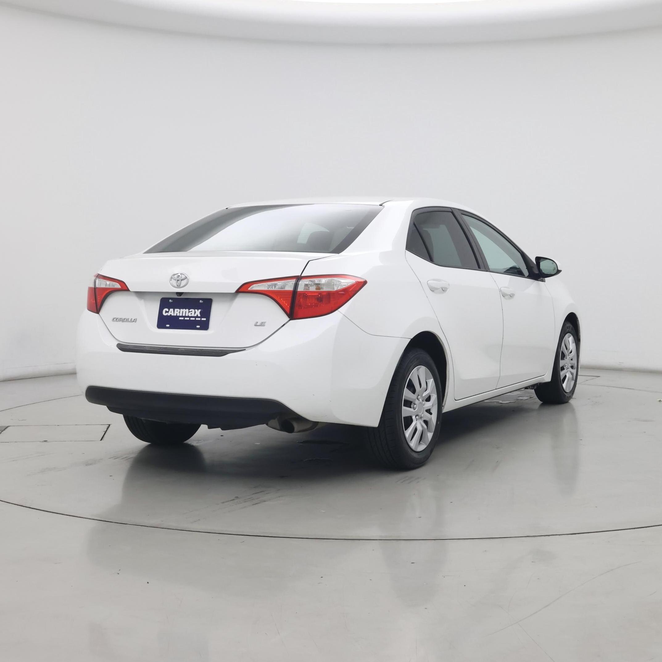 Thumbnail: 2015 Toyota Corolla - 8