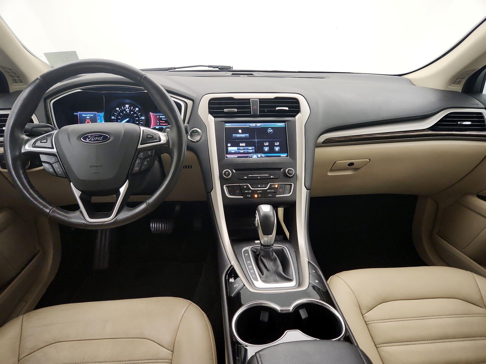 Thumbnail: 2016 Ford Fusion - 9