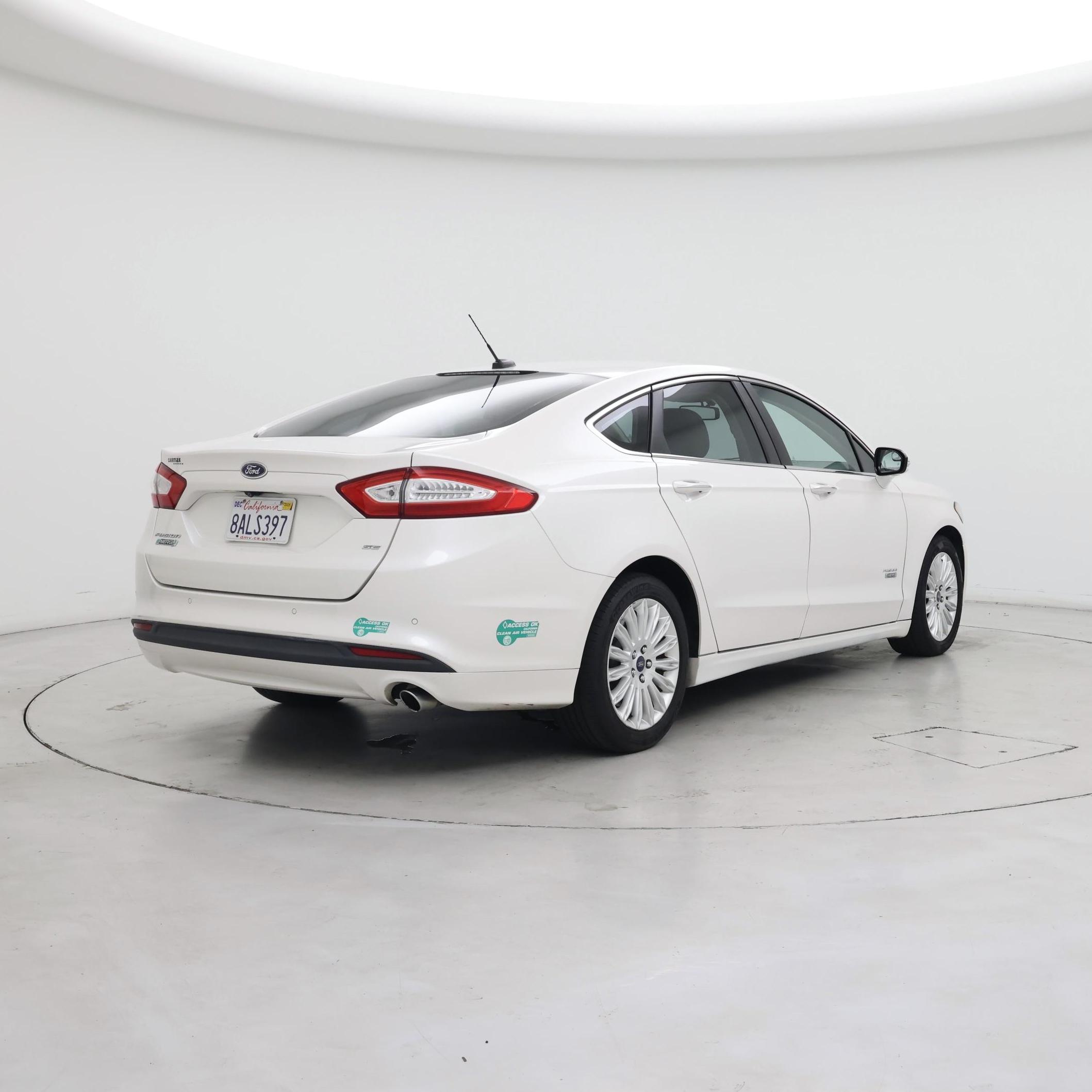 Thumbnail: 2016 Ford Fusion - 8