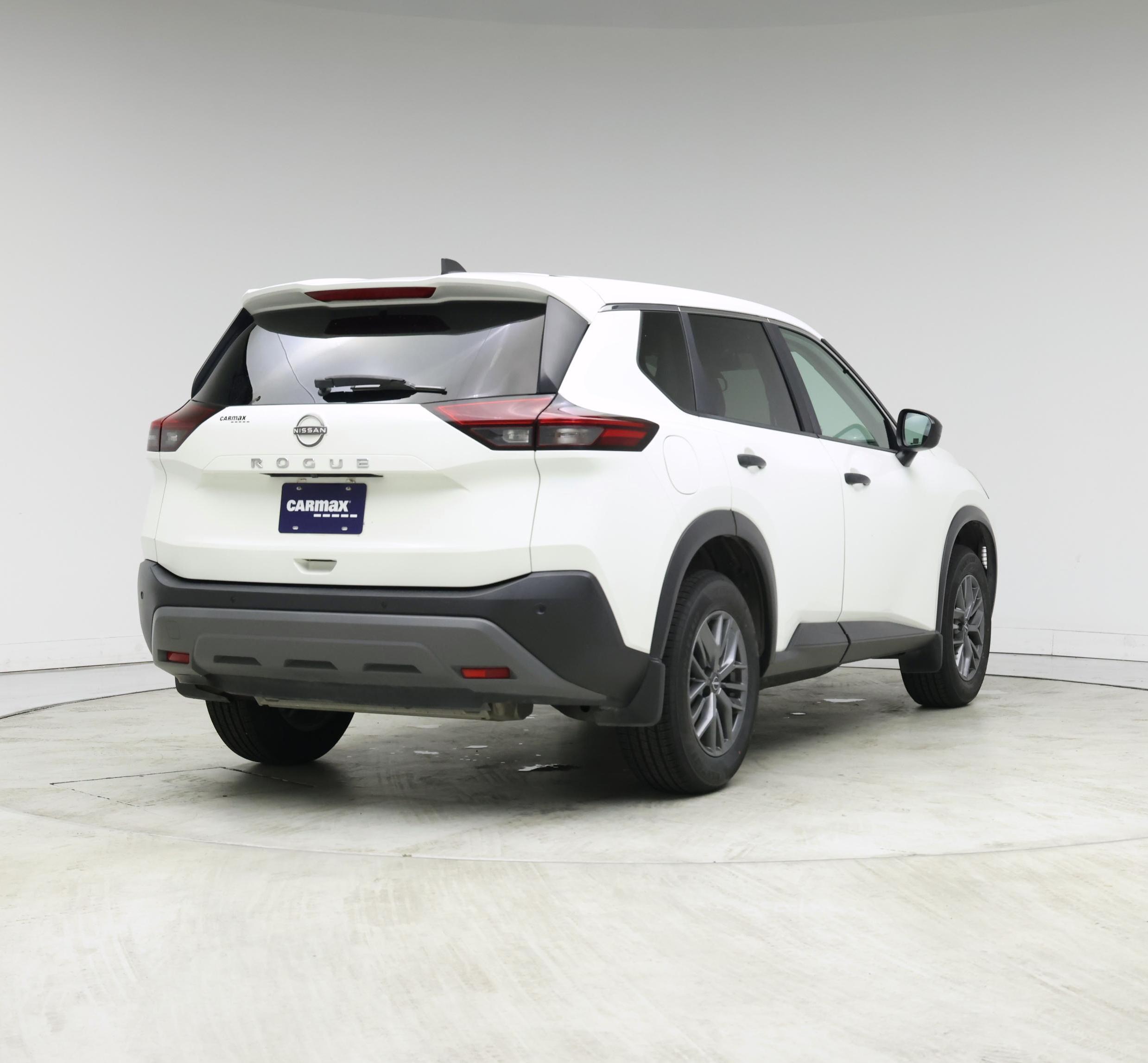 Thumbnail: 2023 Nissan Rogue - 8