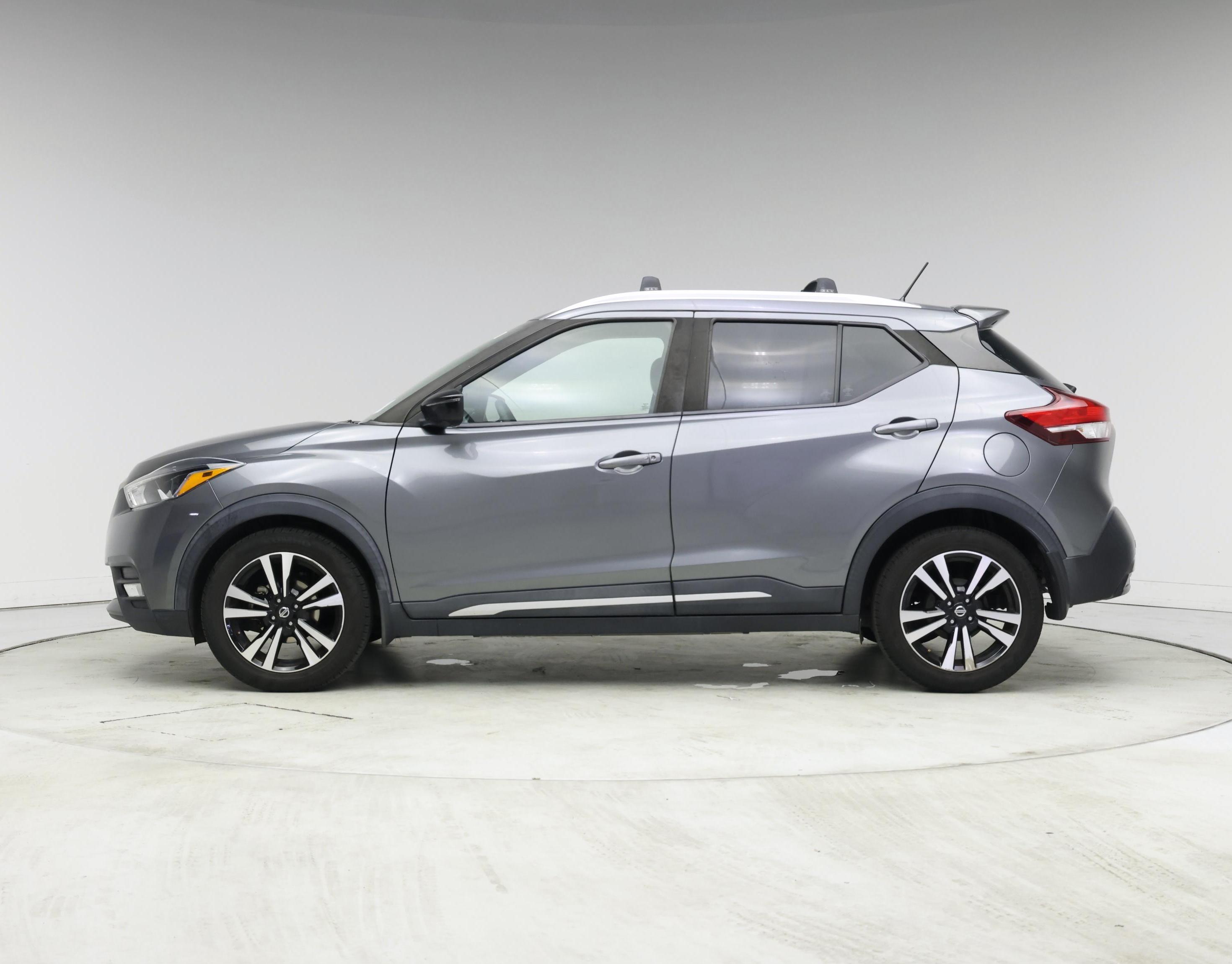 Thumbnail: 2019 Nissan Kicks - 3