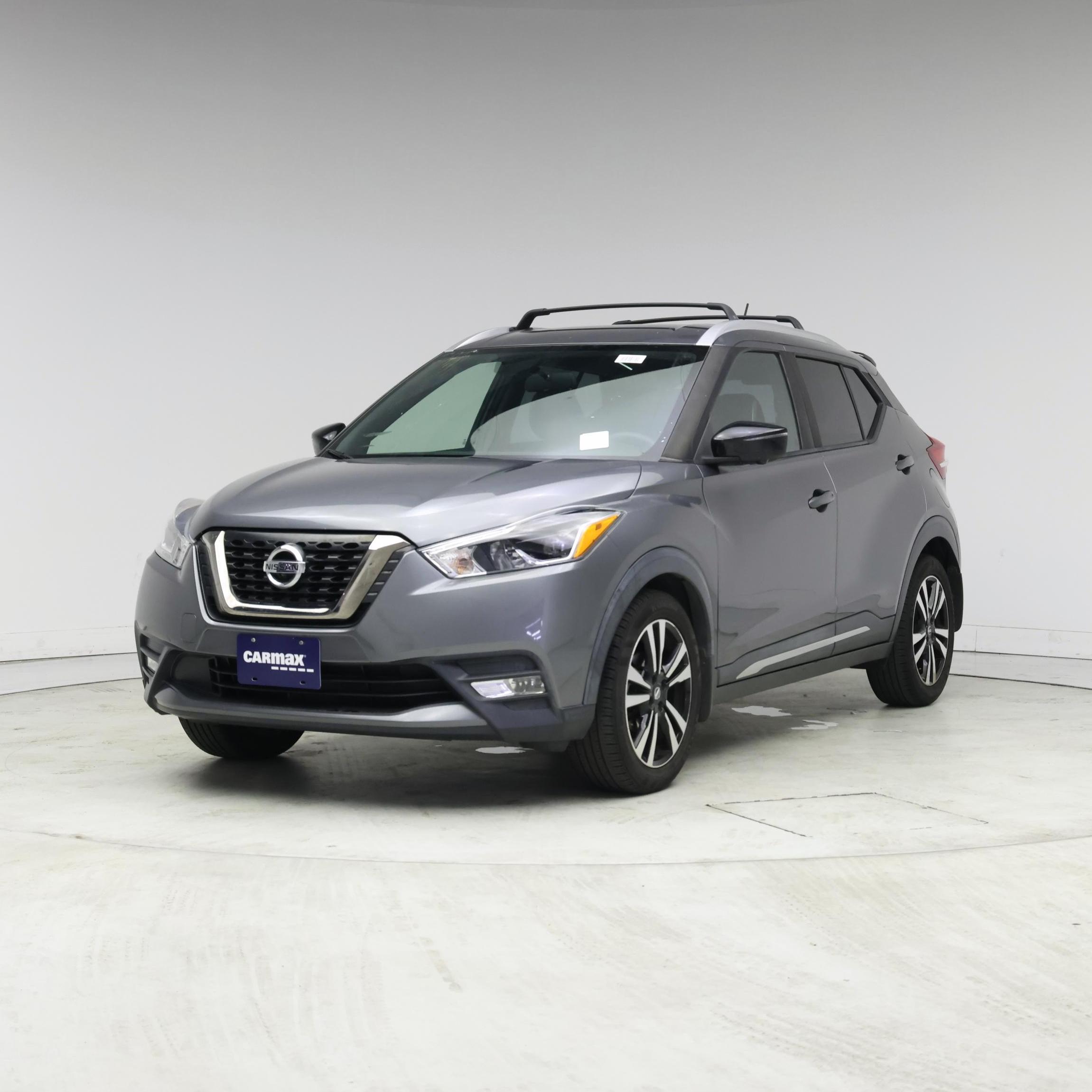 Thumbnail: 2019 Nissan Kicks - 4