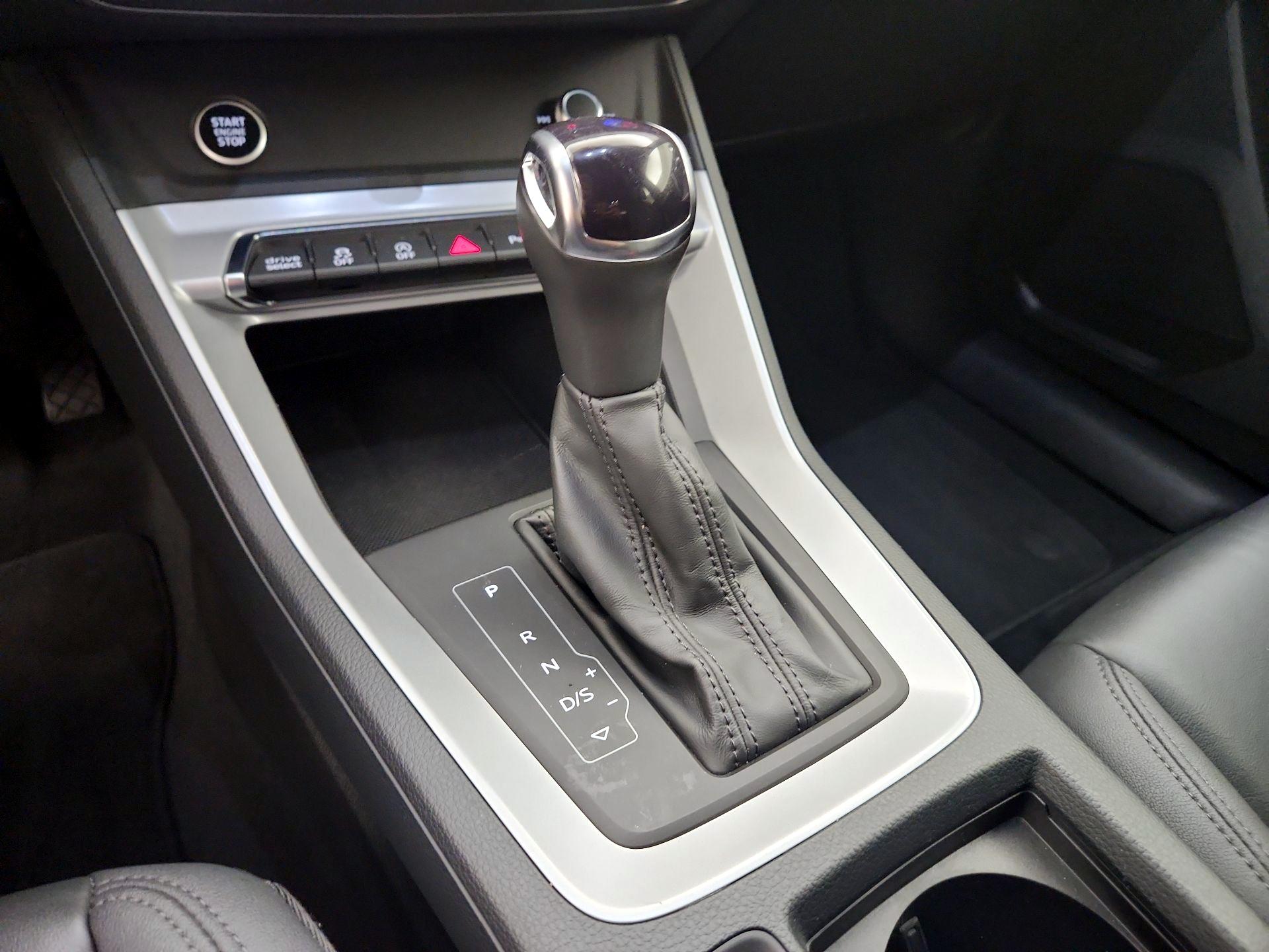 Thumbnail: 2022 Audi Q3 - 17