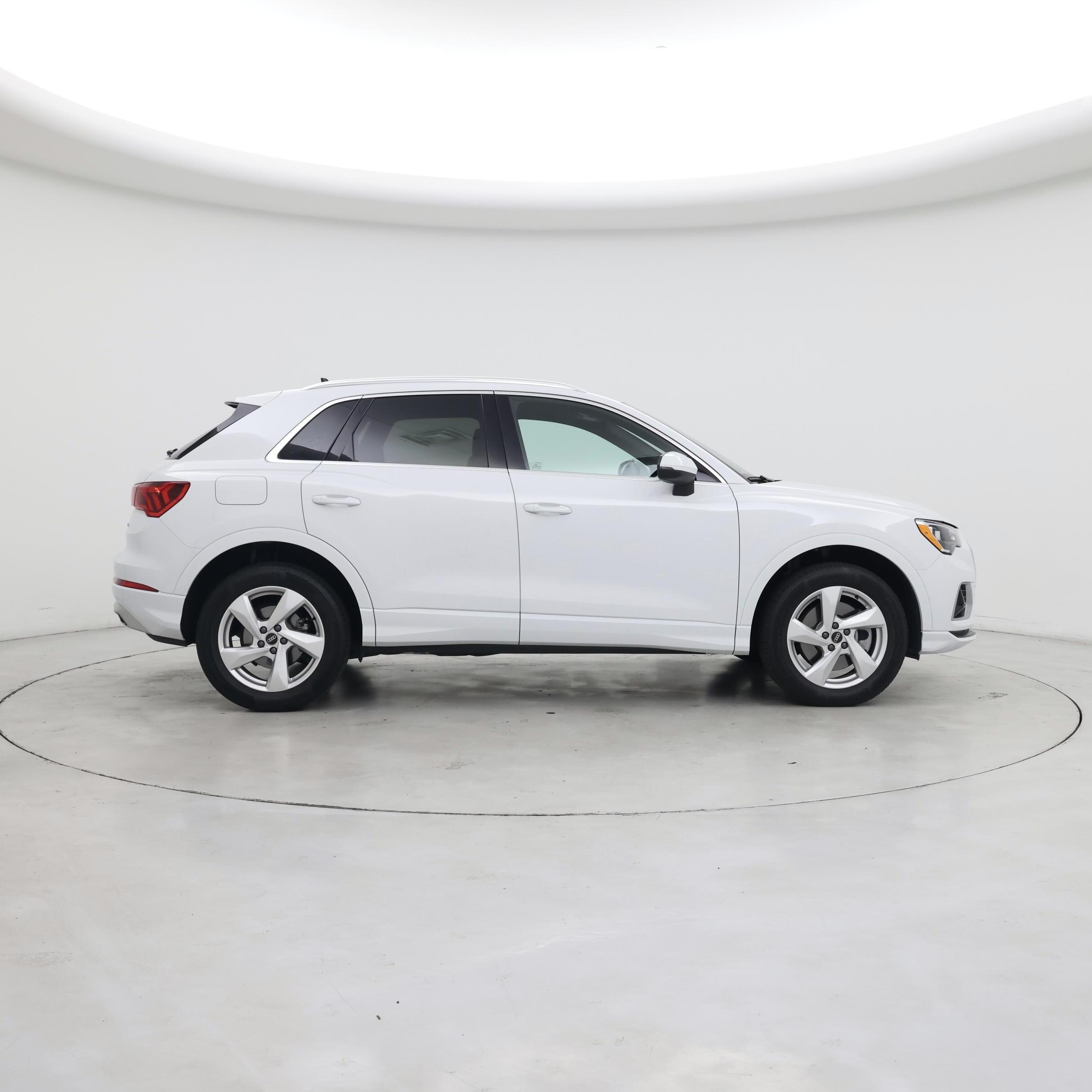 Thumbnail: 2022 Audi Q3 - 7