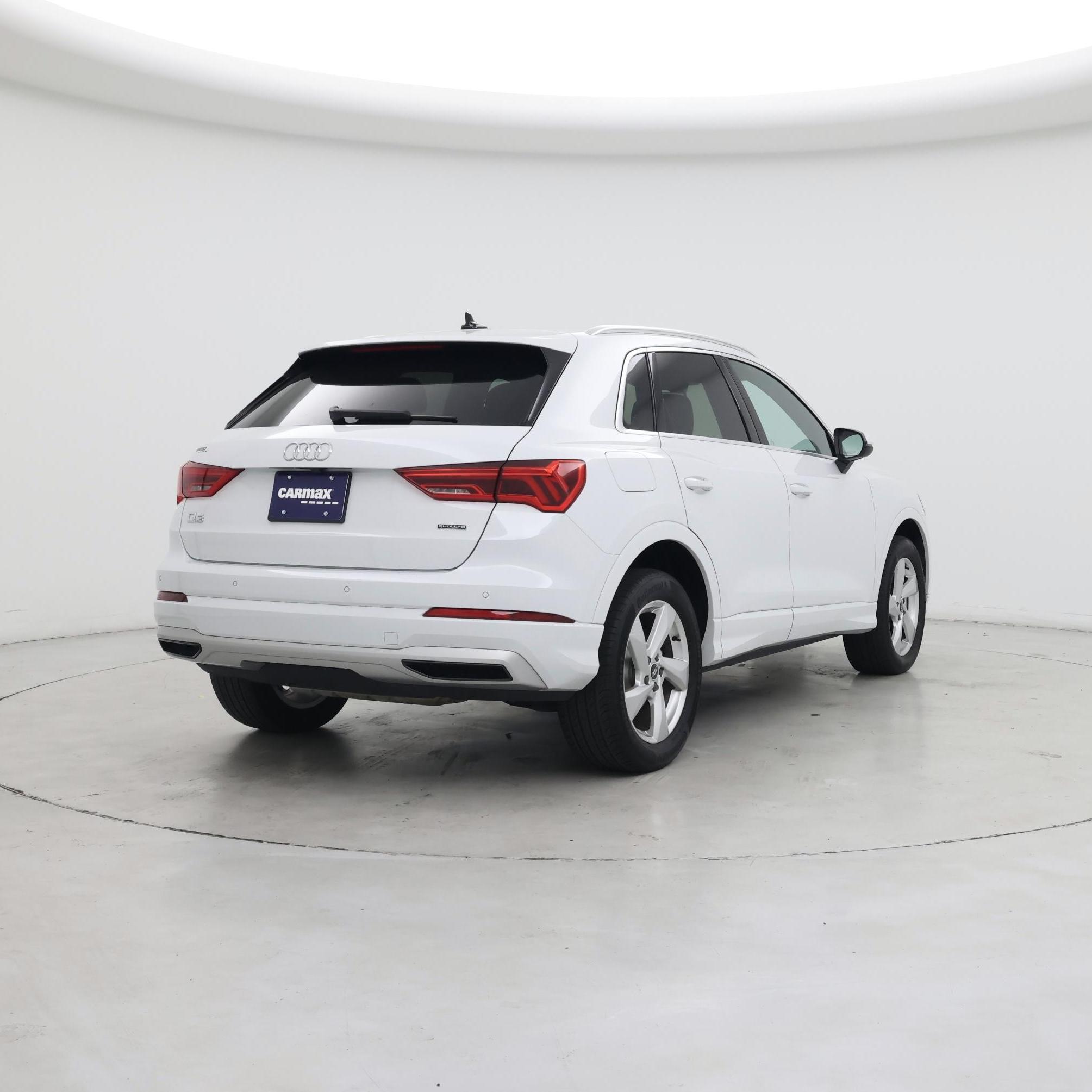 Thumbnail: 2022 Audi Q3 - 8