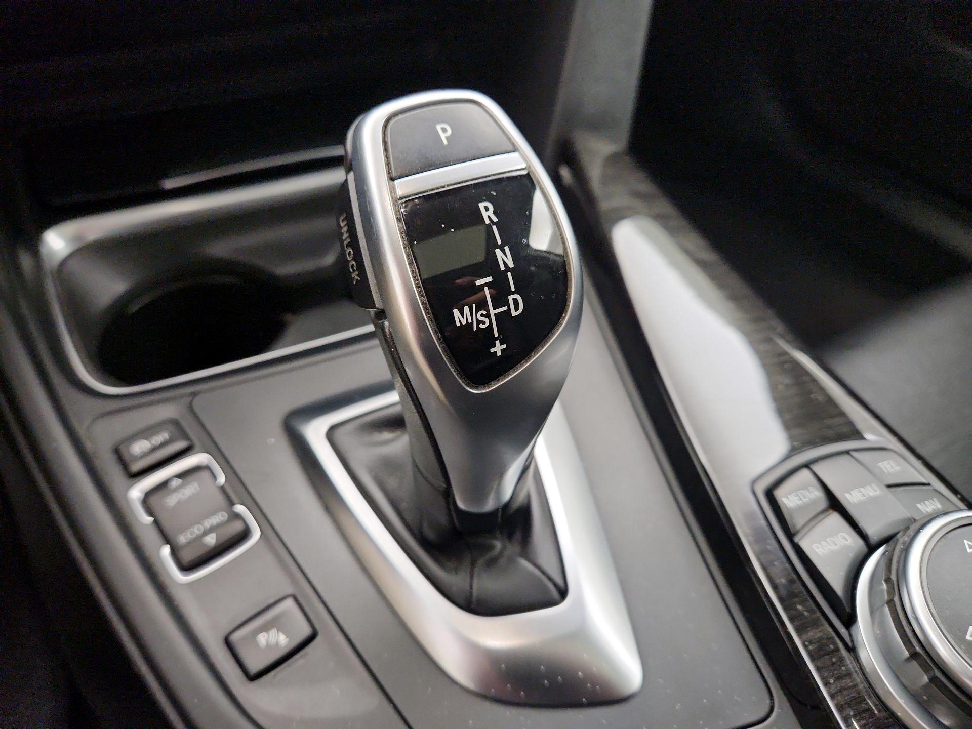 Thumbnail: 2015 BMW 4 Series - 18