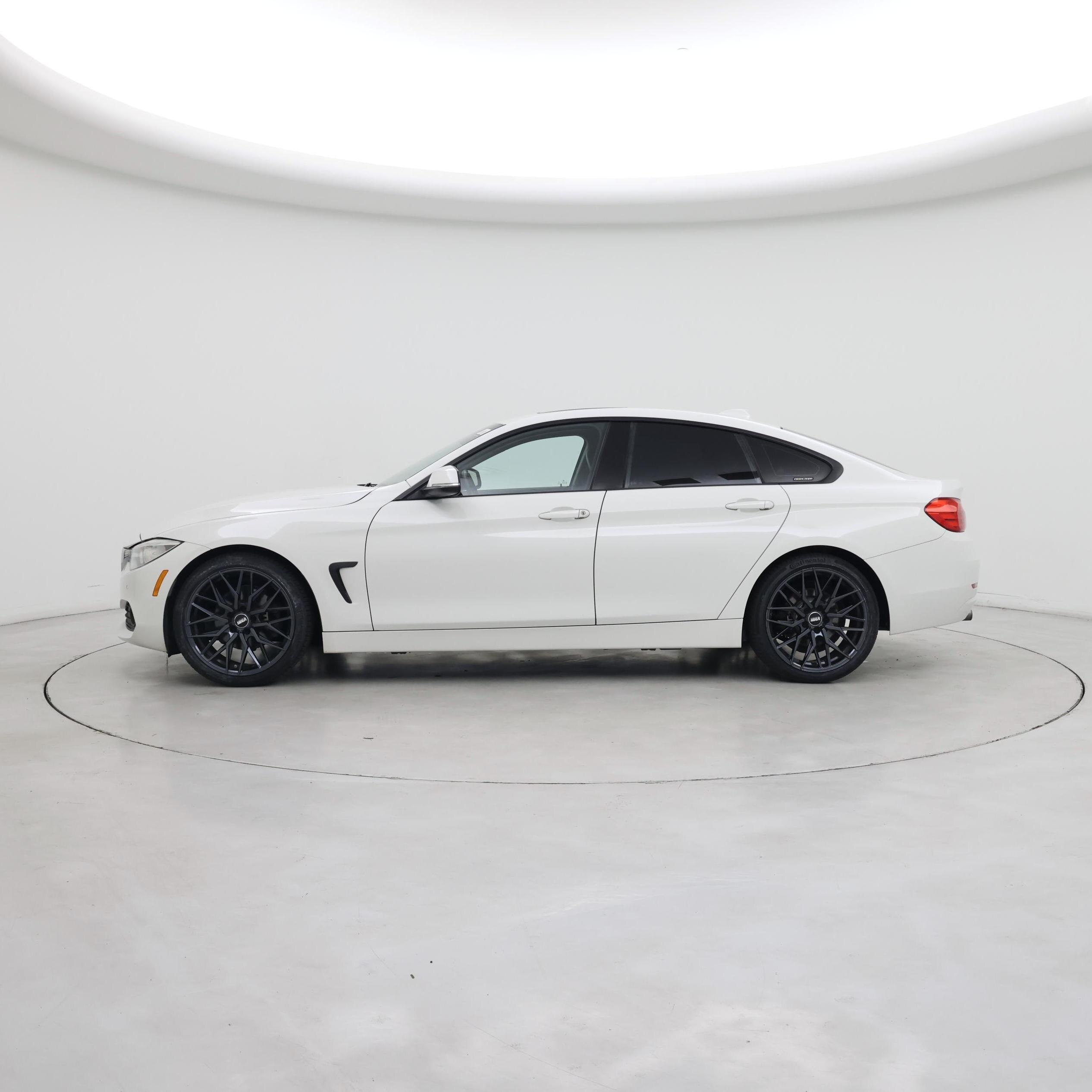 Thumbnail: 2015 BMW 4 Series - 3