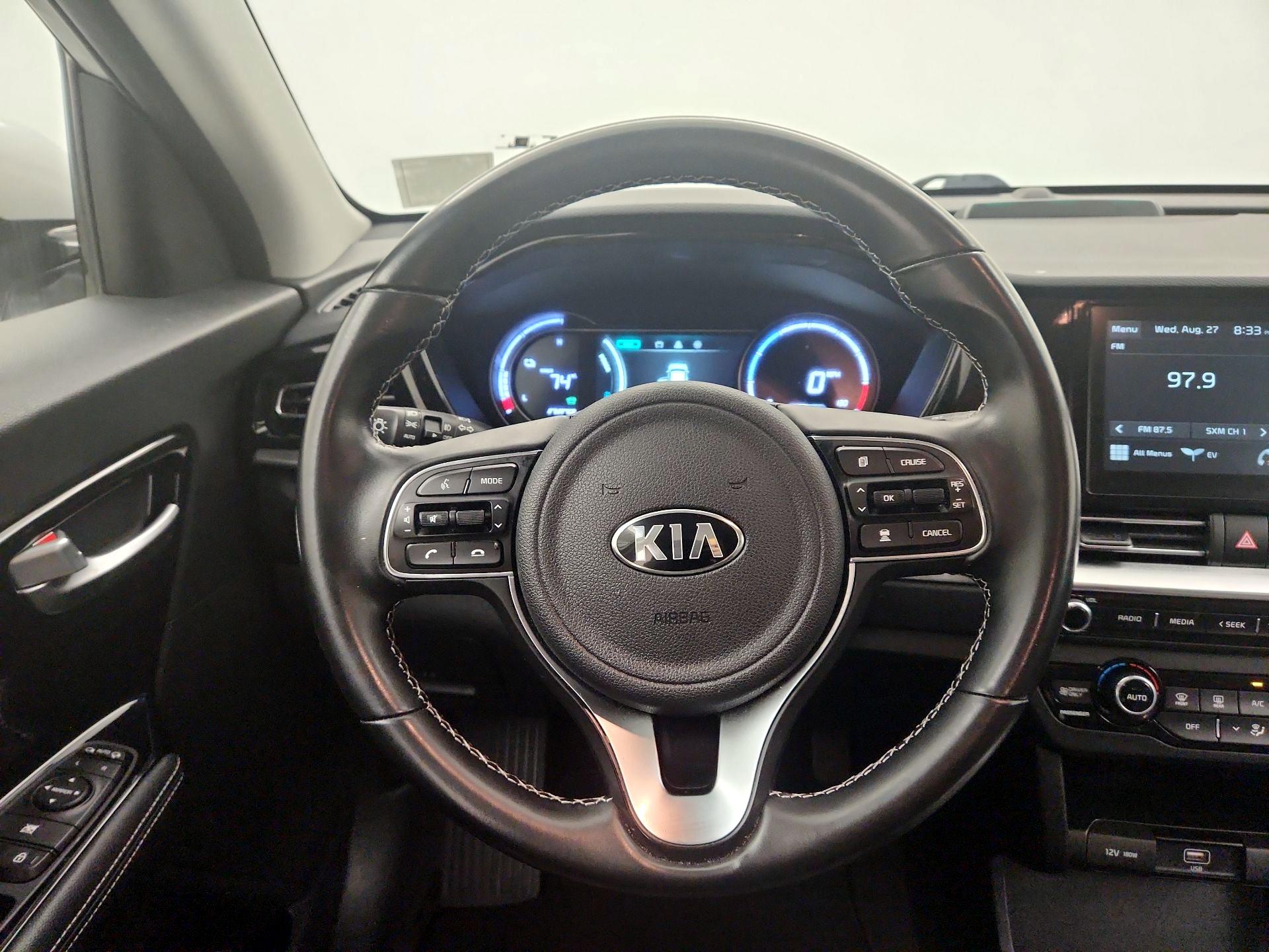 Thumbnail: 2020 Kia Niro - 10