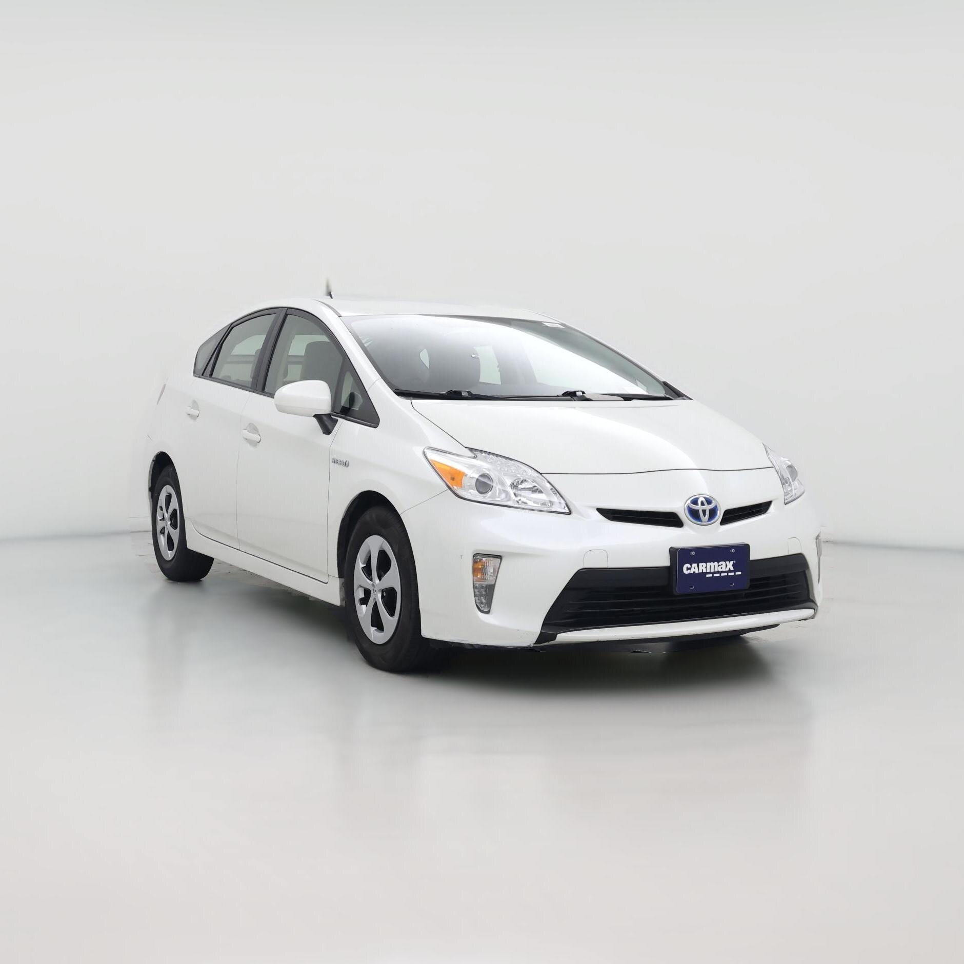 Thumbnail: 2015 Toyota Prius - 1