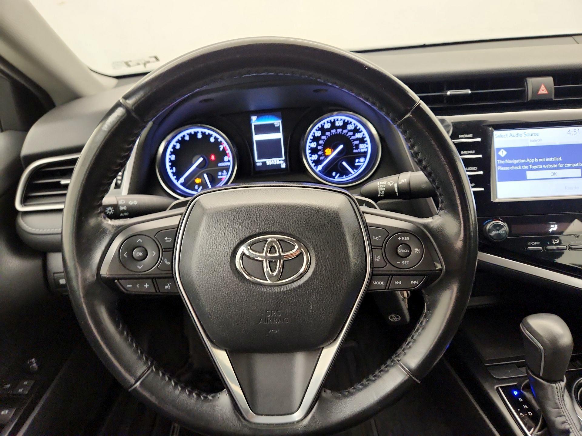 Thumbnail: 2019 Toyota Camry - 10