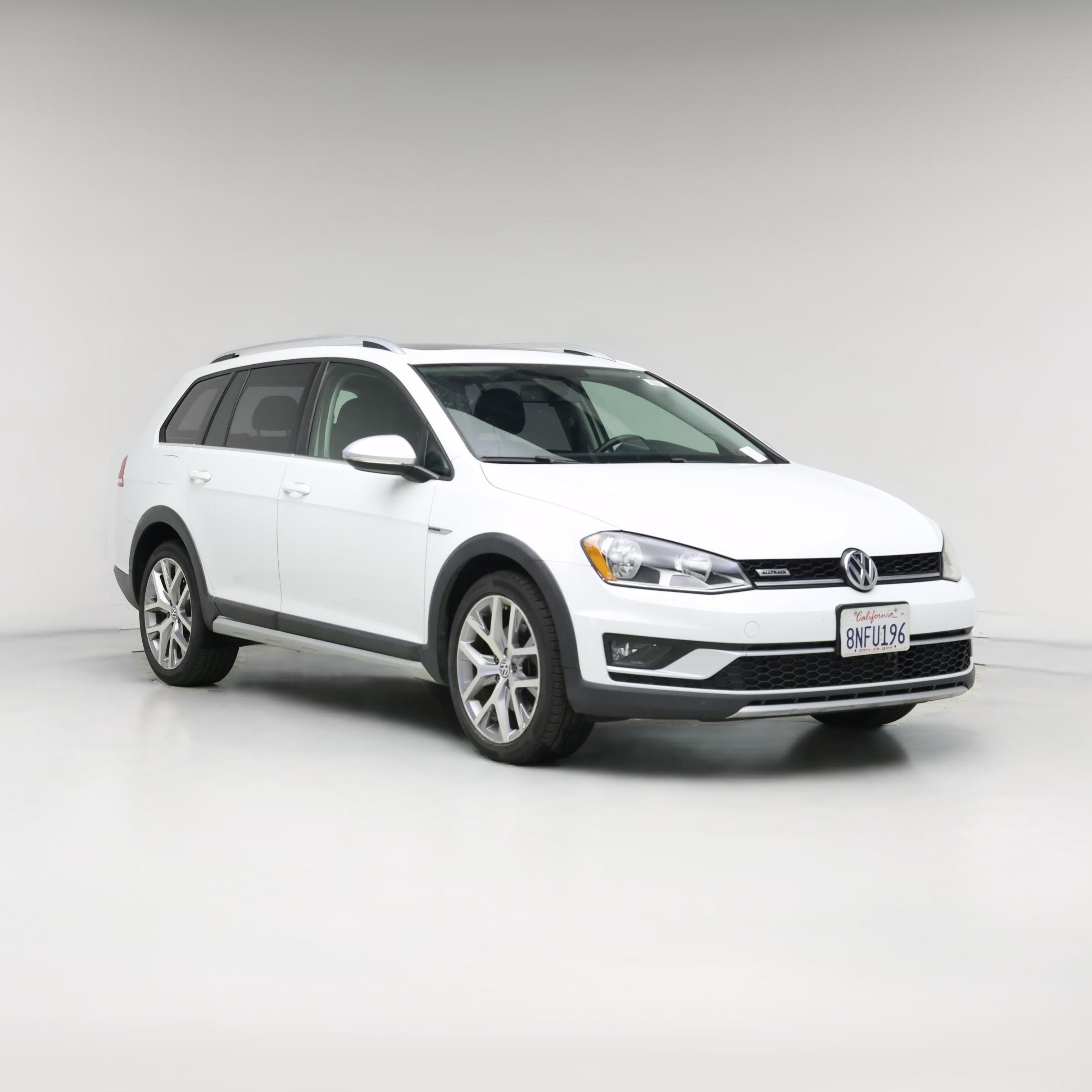 Thumbnail: 2017 Volkswagen Golf - 1