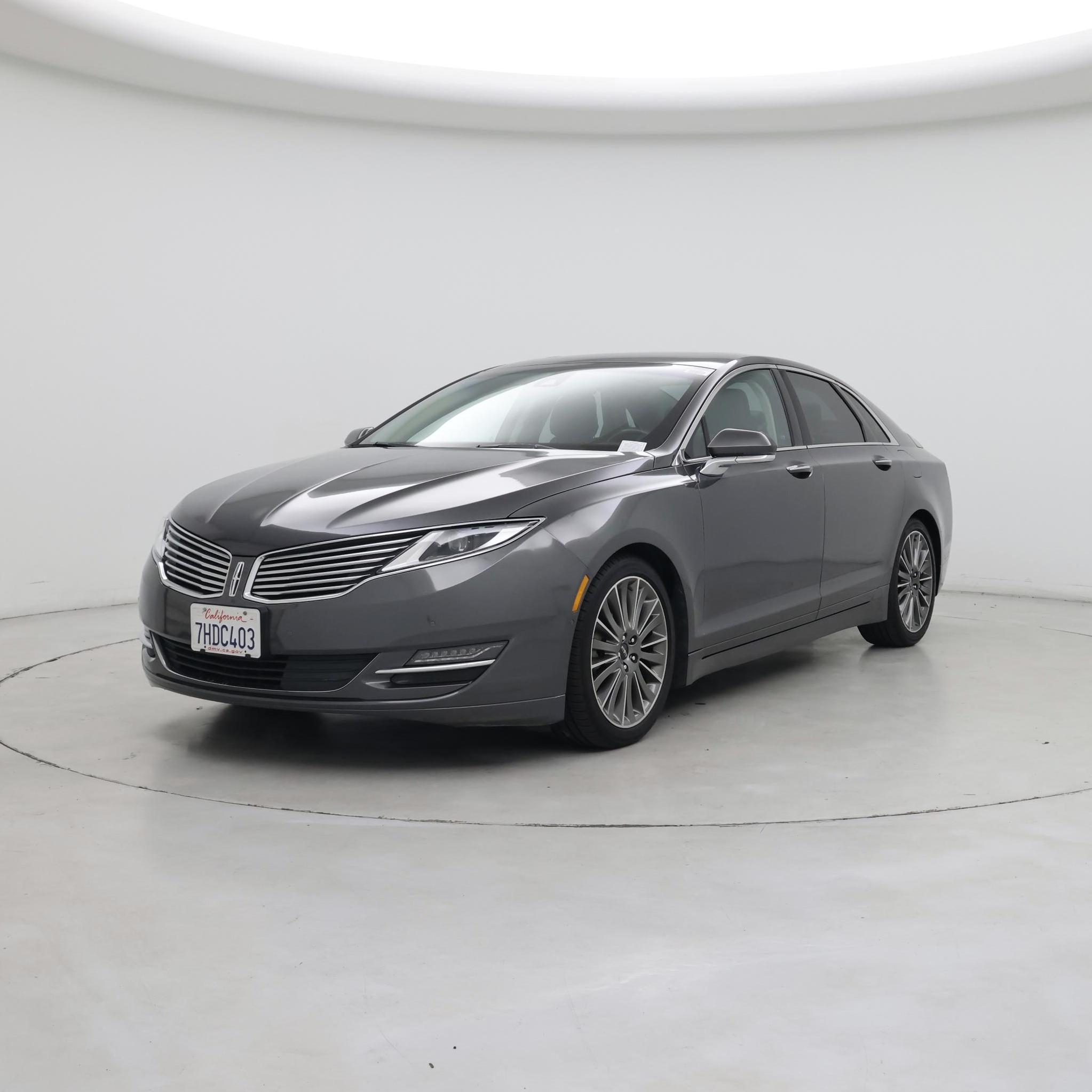 Thumbnail: 2015 Lincoln MKZ - 4