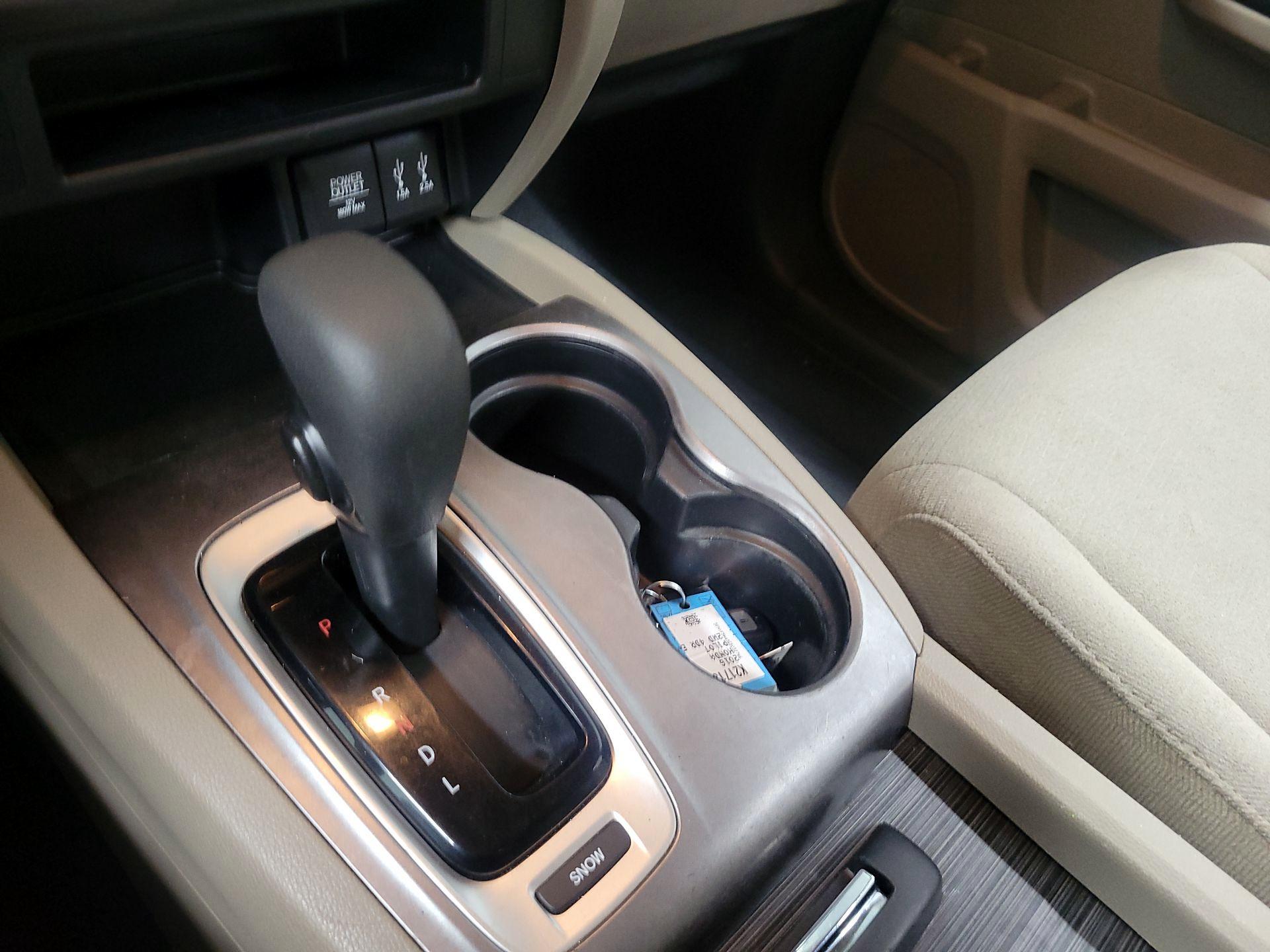 Thumbnail: 2016 Honda Pilot - 16
