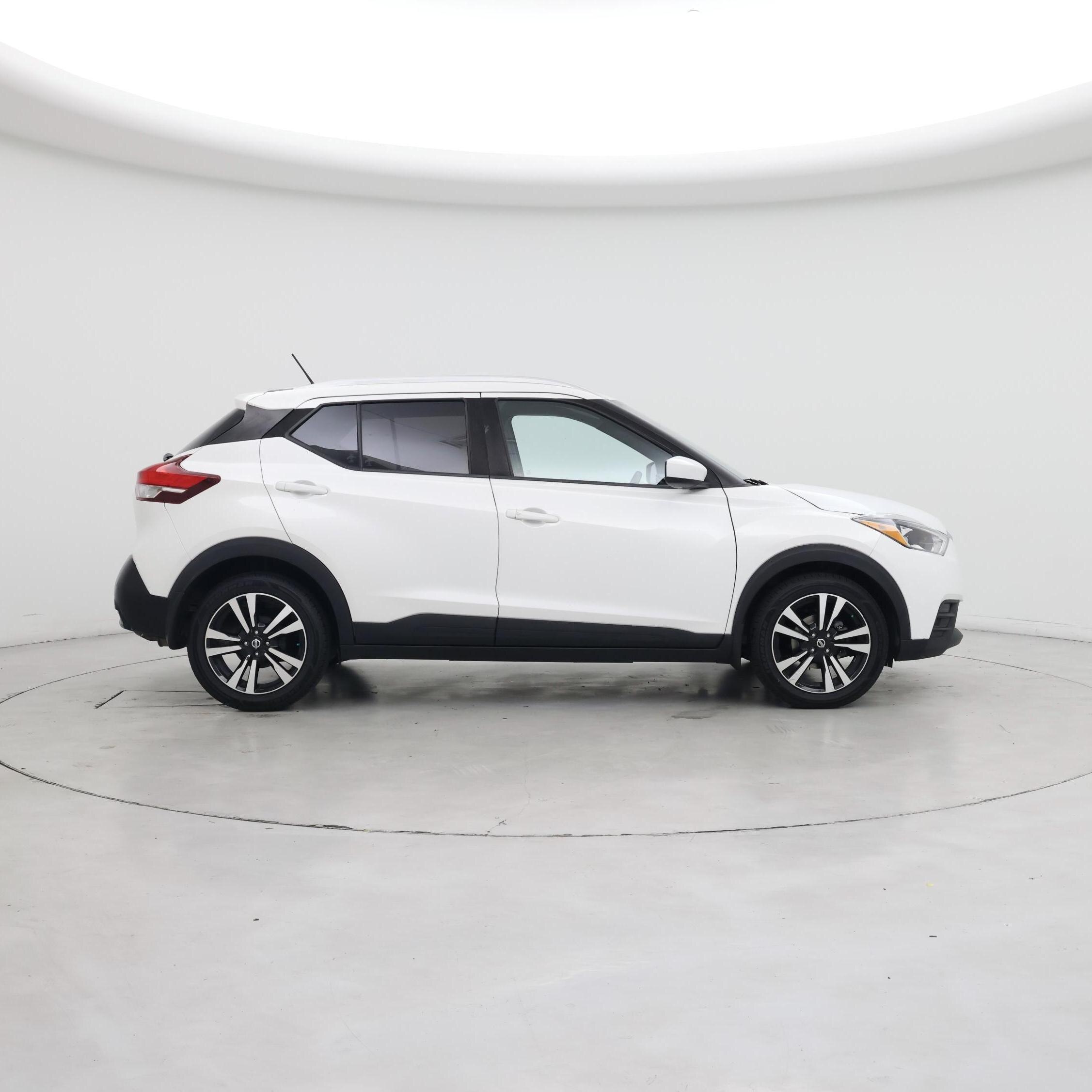 Thumbnail: 2019 Nissan Kicks - 7