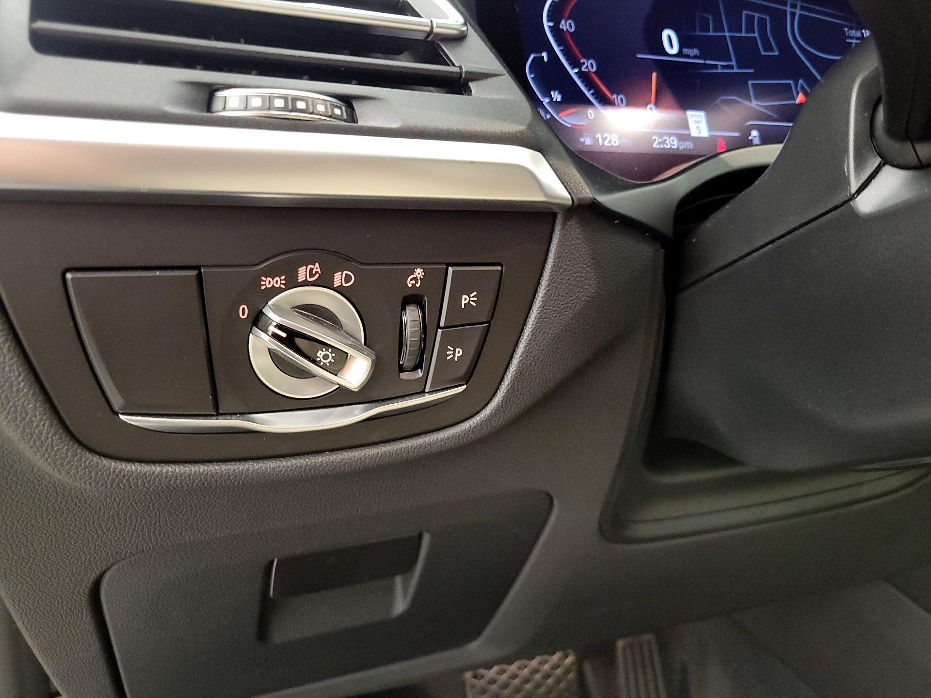 Thumbnail: 2023 BMW X3 - 13