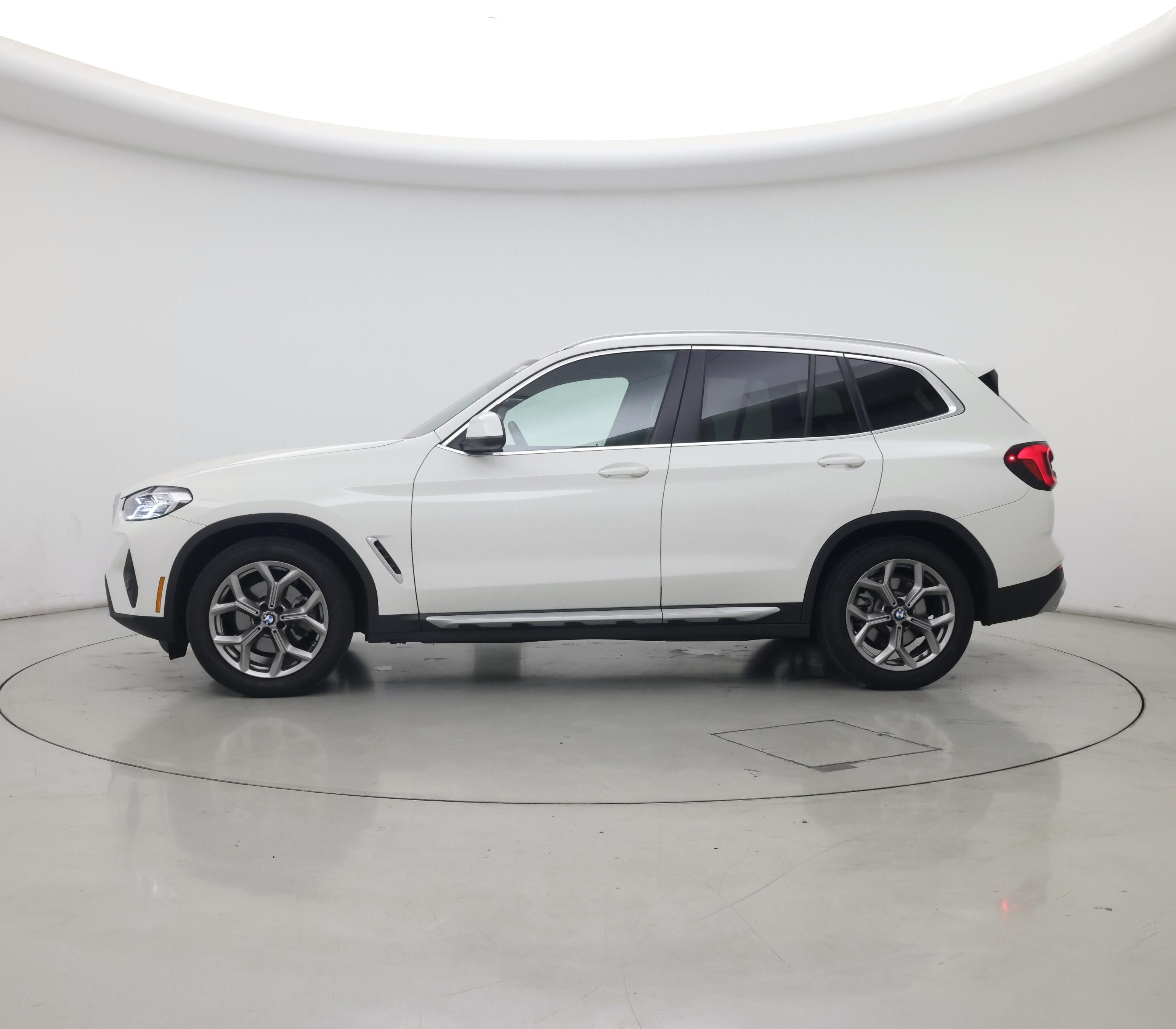Thumbnail: 2023 BMW X3 - 3