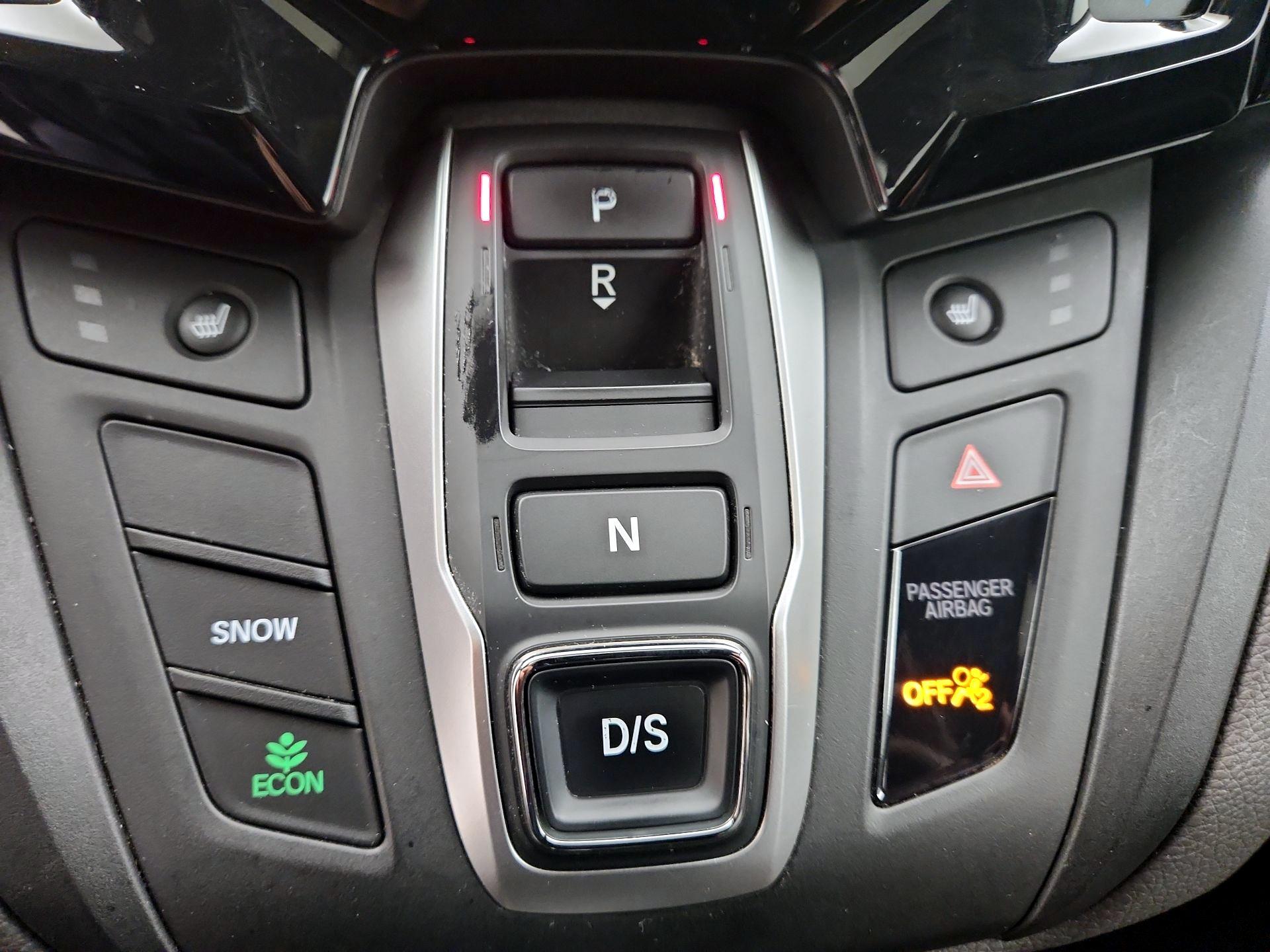 Thumbnail: 2019 Honda Odyssey - 17