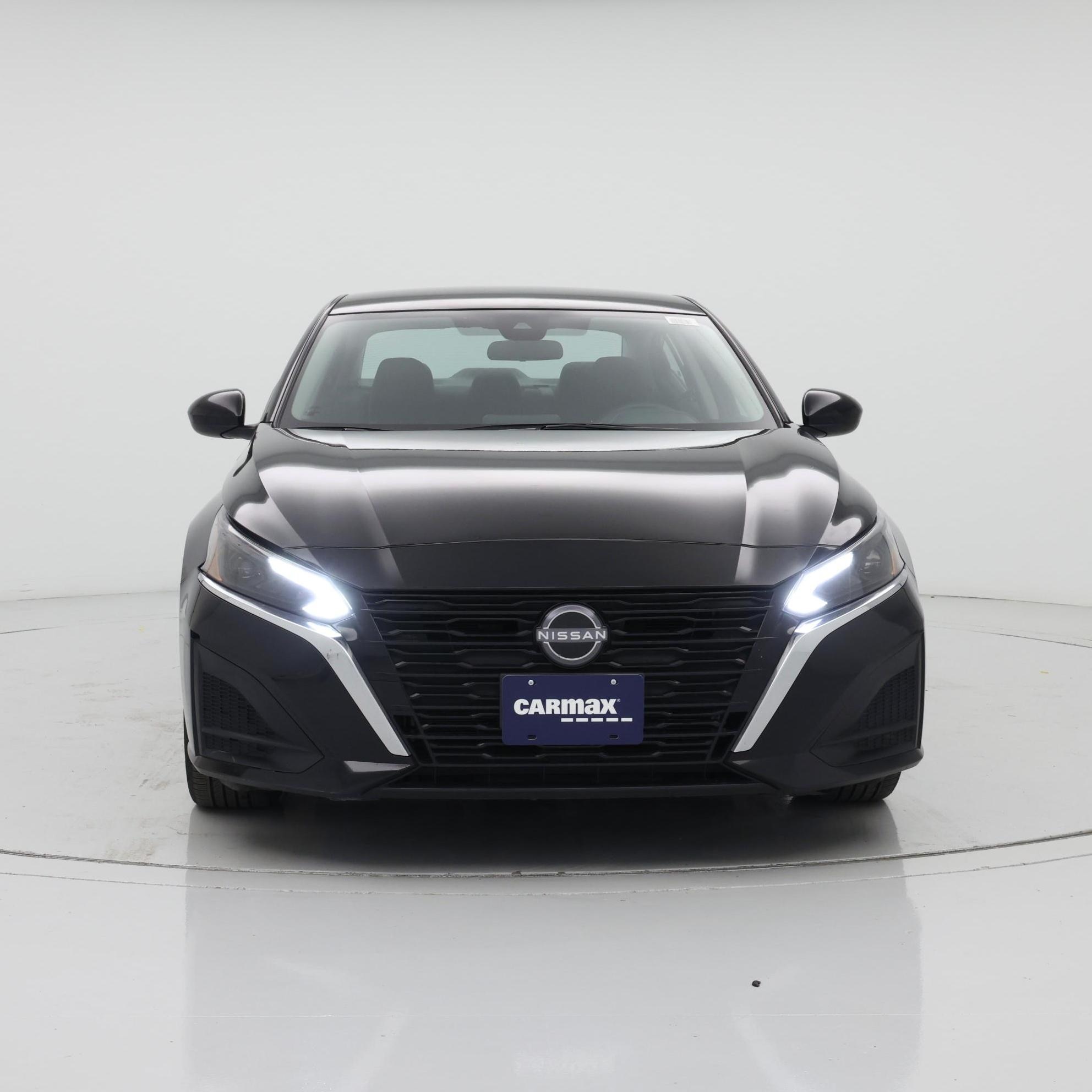 Thumbnail: 2023 Nissan Altima - 5