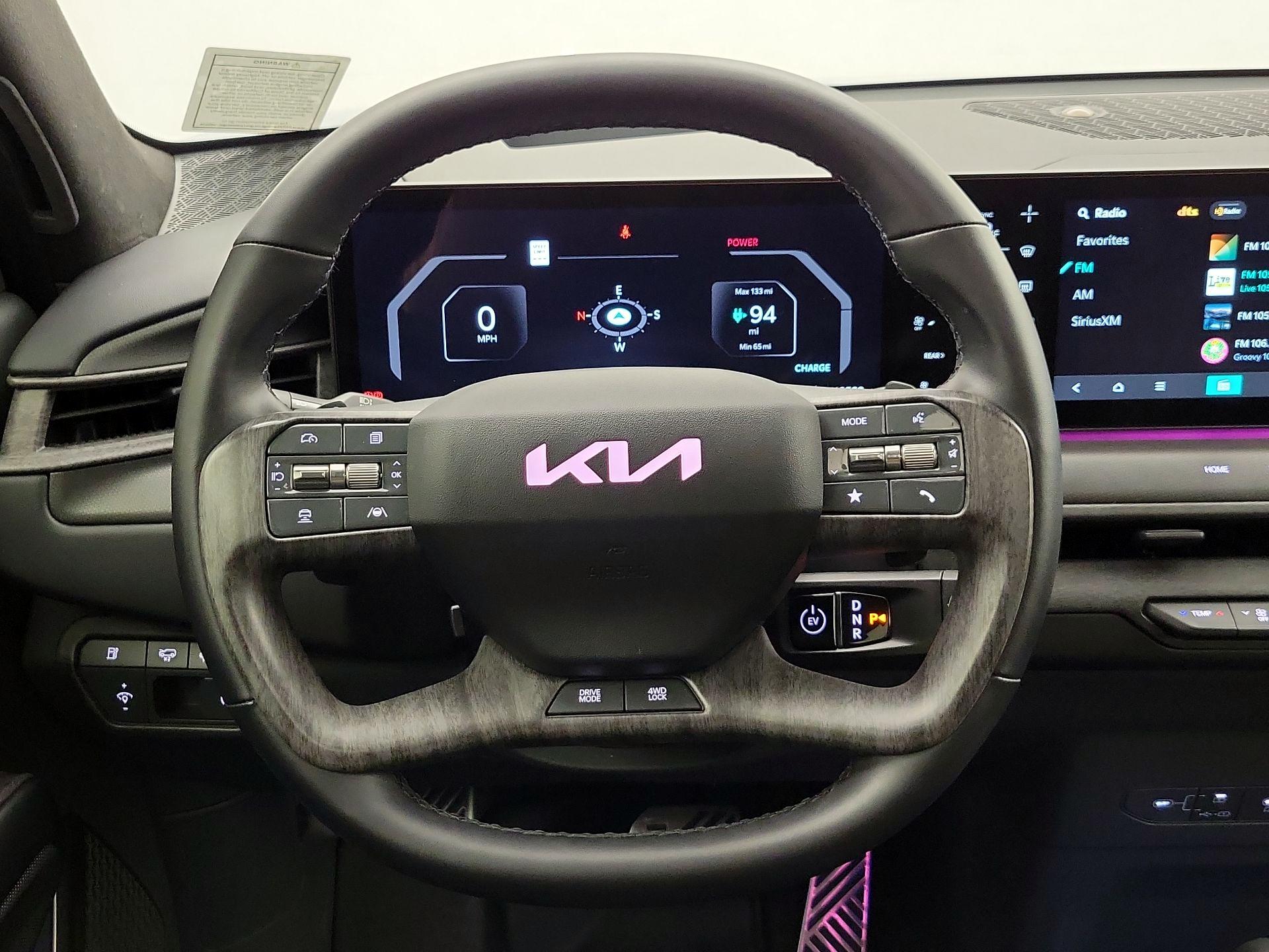 Thumbnail: 2024 Kia EV9 - 10