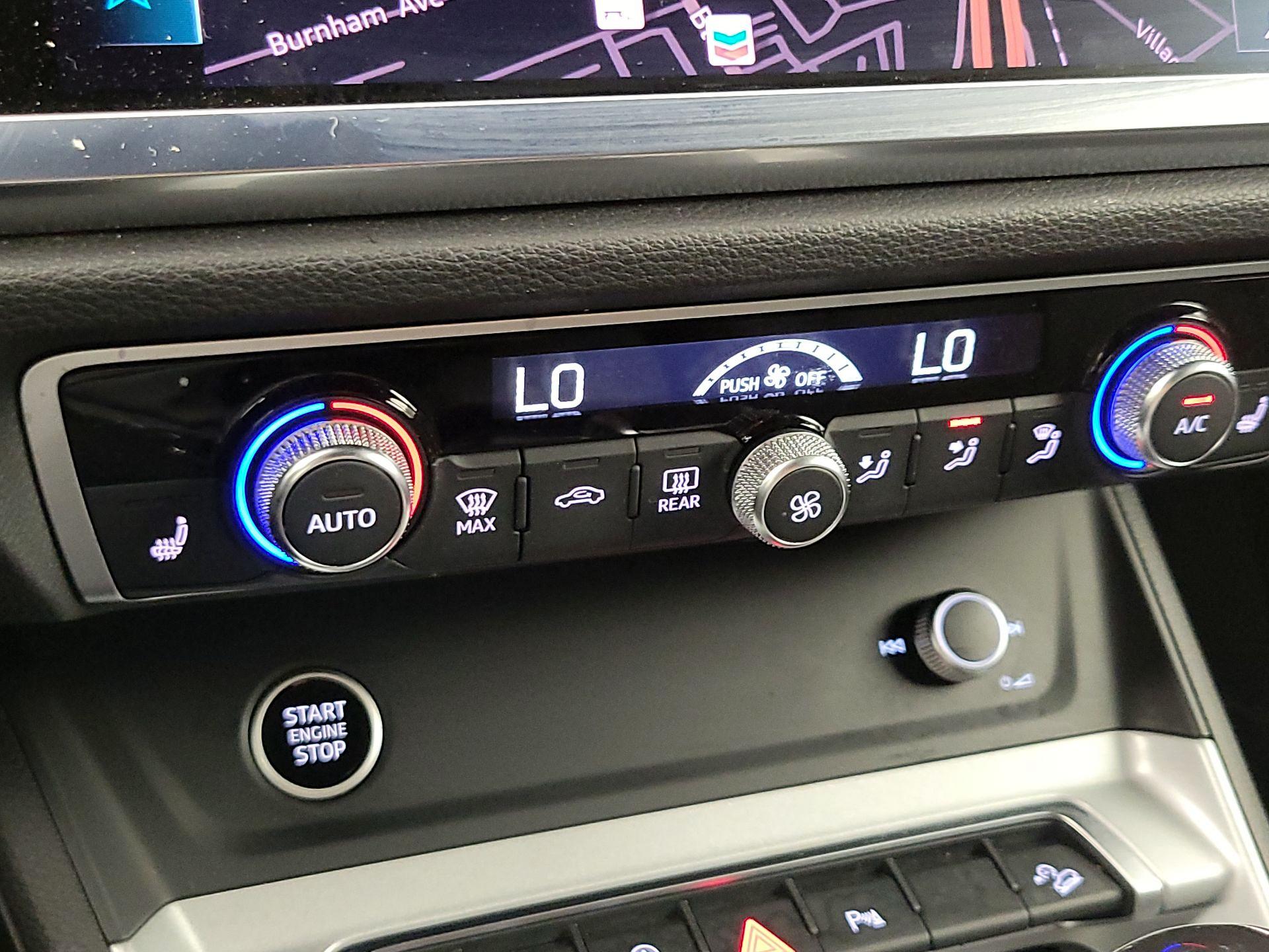 Thumbnail: 2021 Audi Q3 - 16