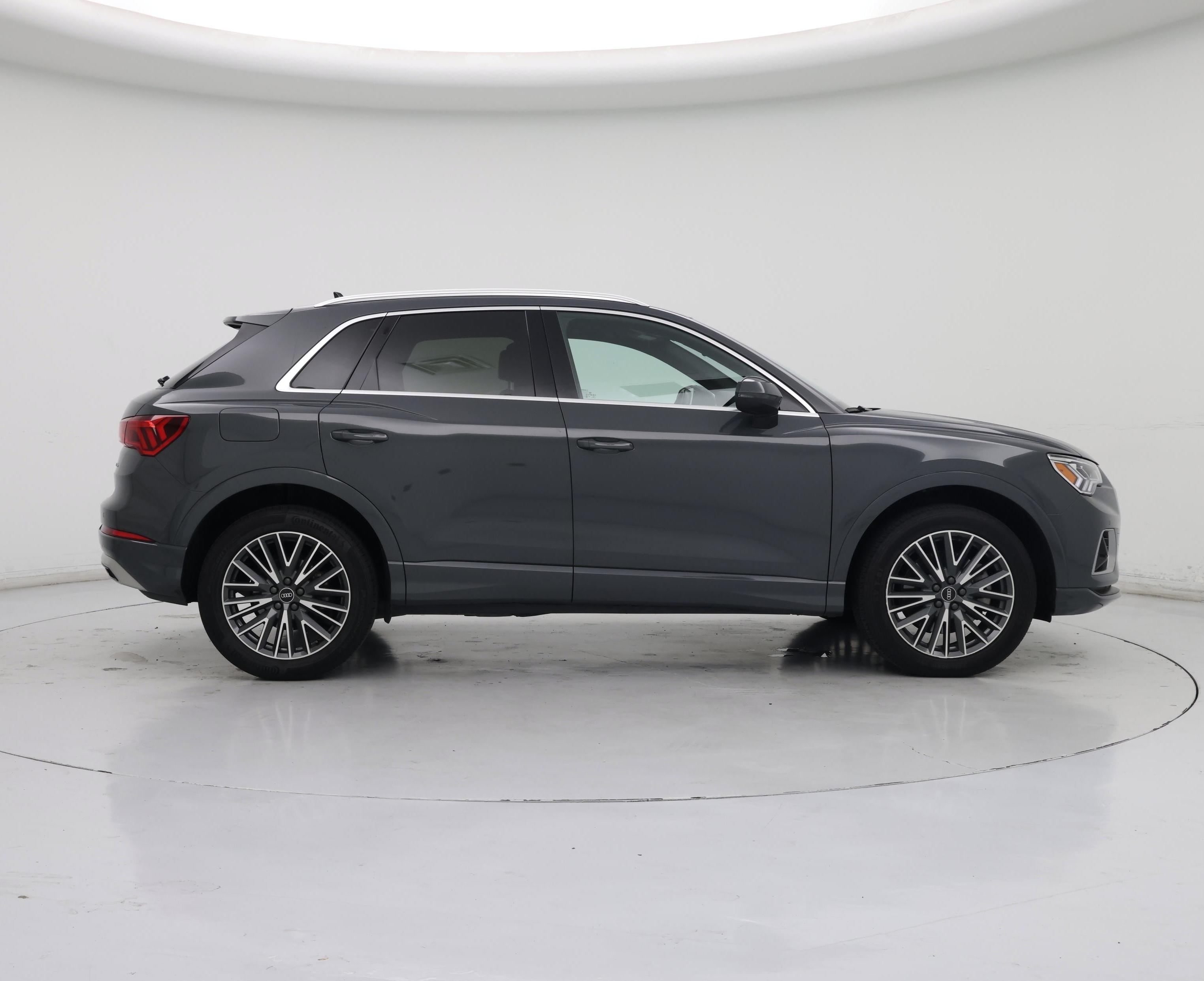 Thumbnail: 2021 Audi Q3 - 7