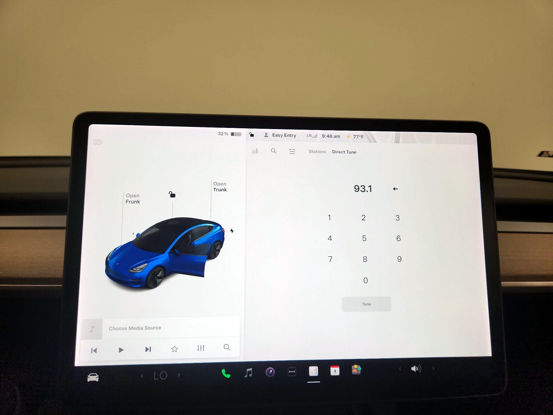 Thumbnail: 2021 Tesla Model 3 - 15
