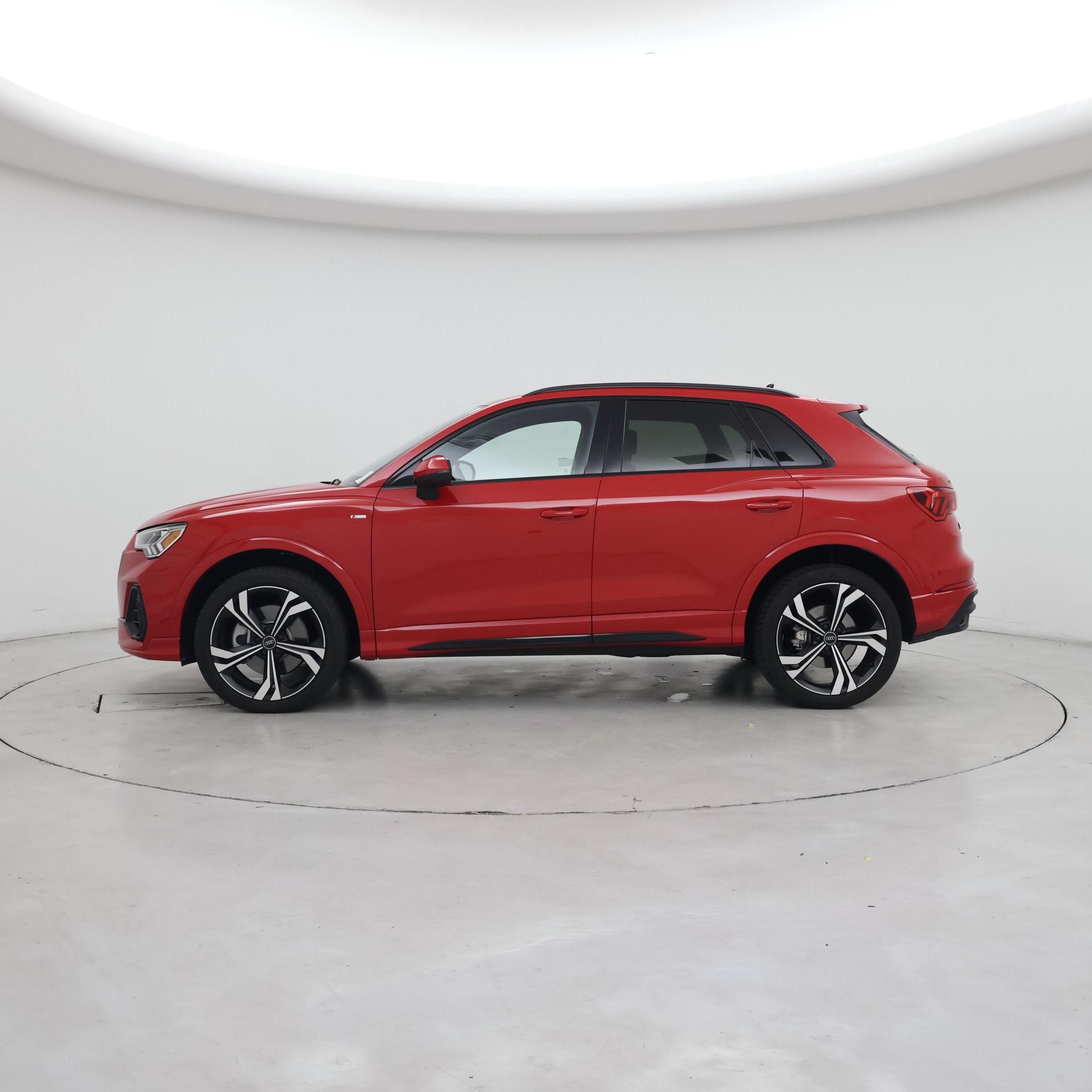 Thumbnail: 2024 Audi Q3 - 3