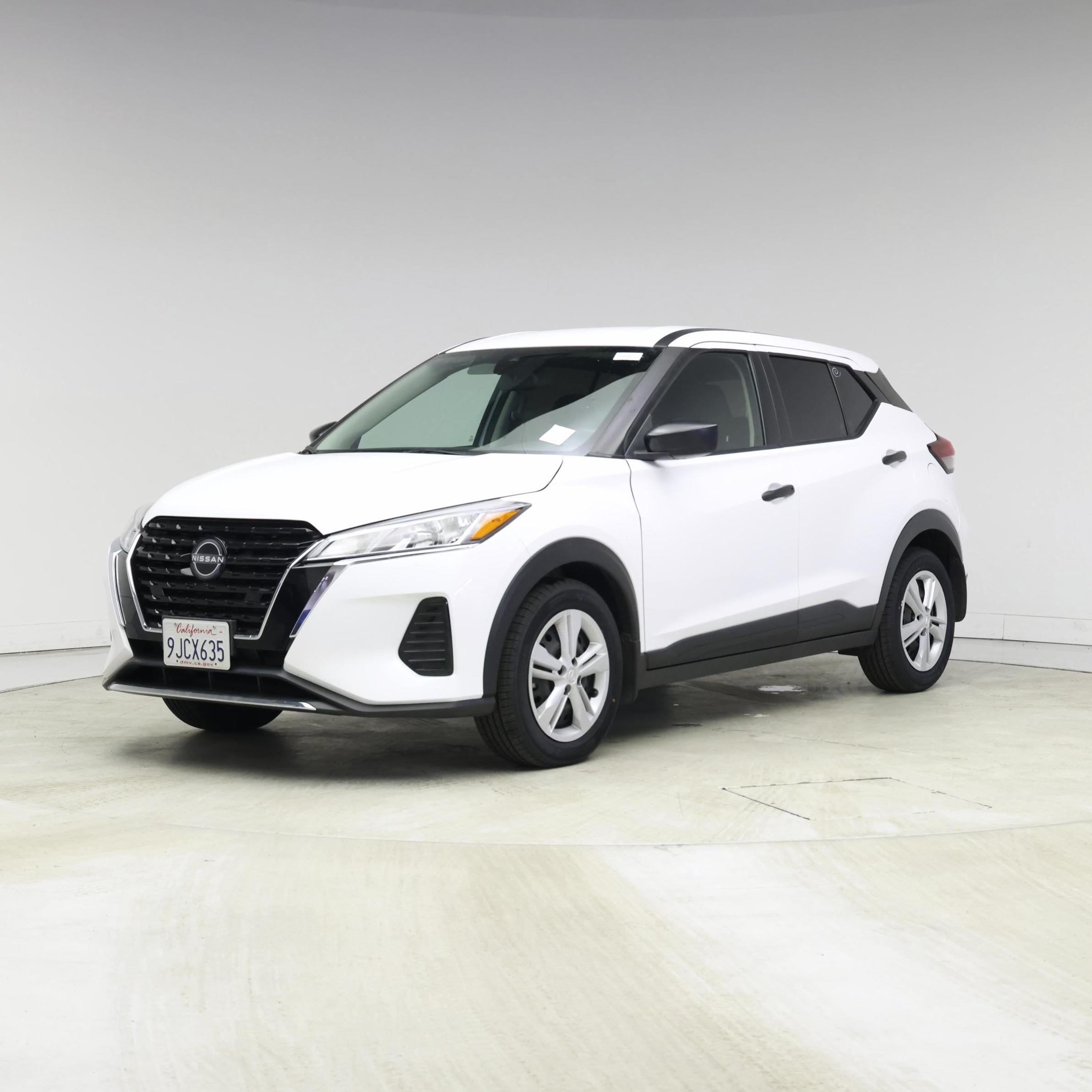 Thumbnail: 2024 Nissan Kicks - 4