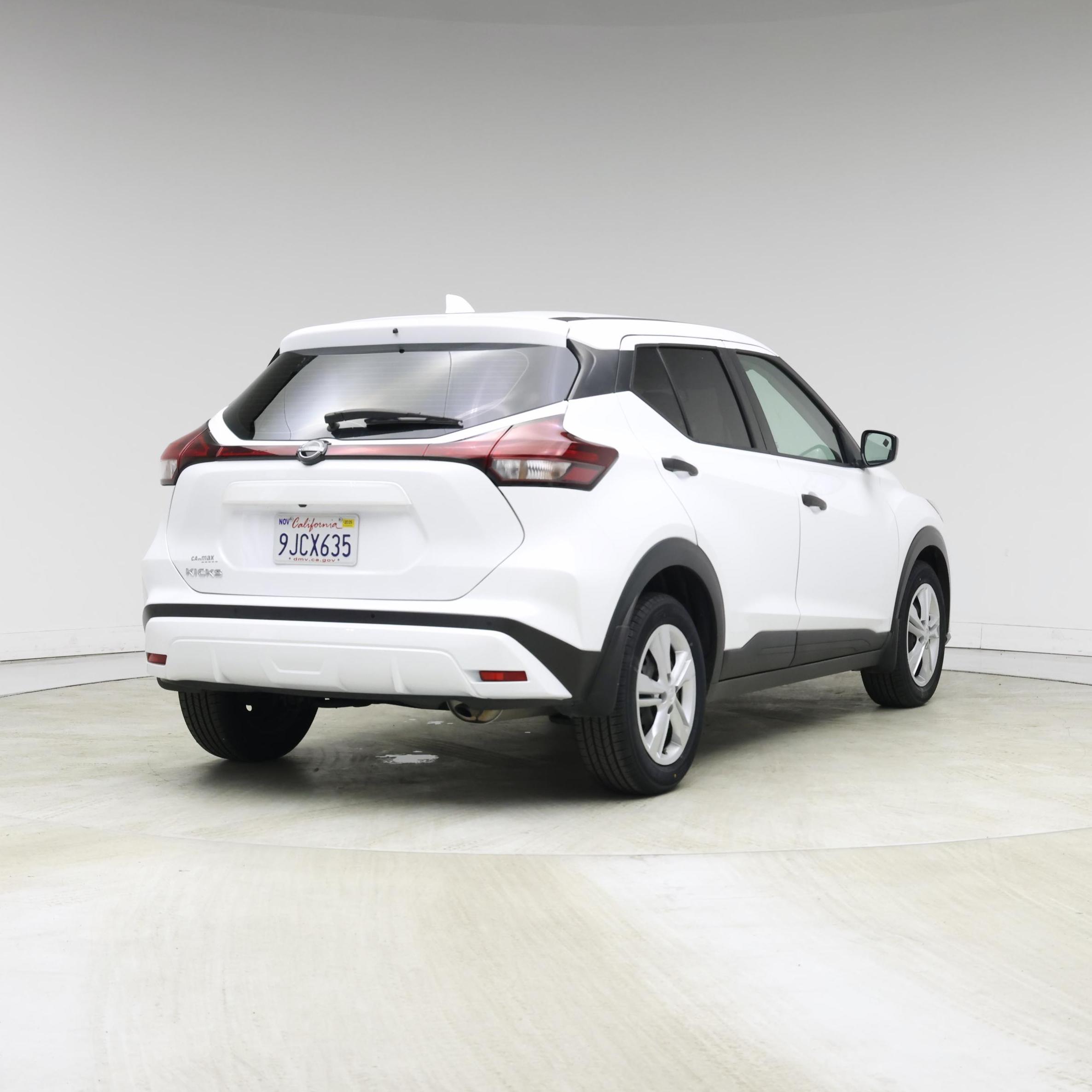 Thumbnail: 2024 Nissan Kicks - 8