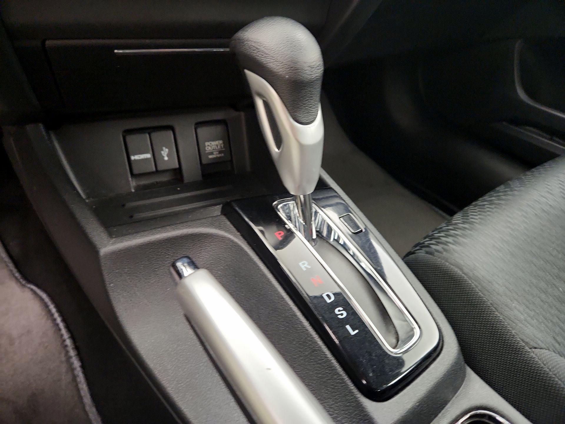 Thumbnail: 2014 Honda Civic - 17