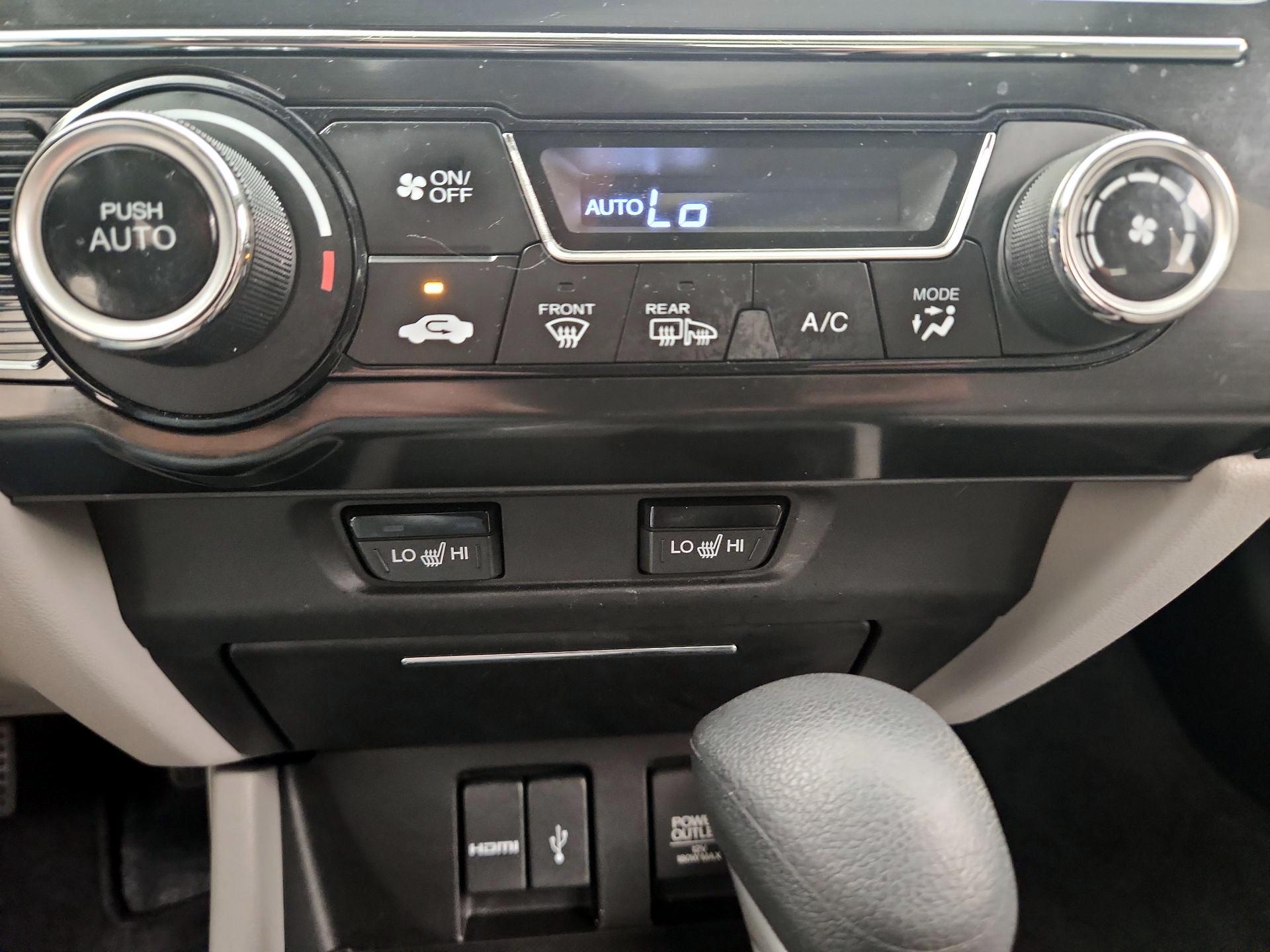 Thumbnail: 2015 Honda Civic - 16