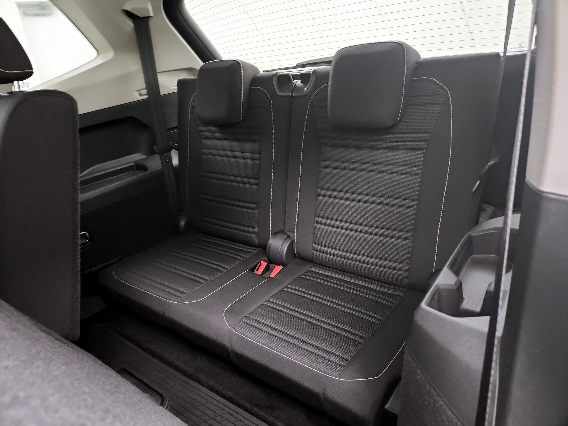 Thumbnail: 2022 Volkswagen Tiguan - 20