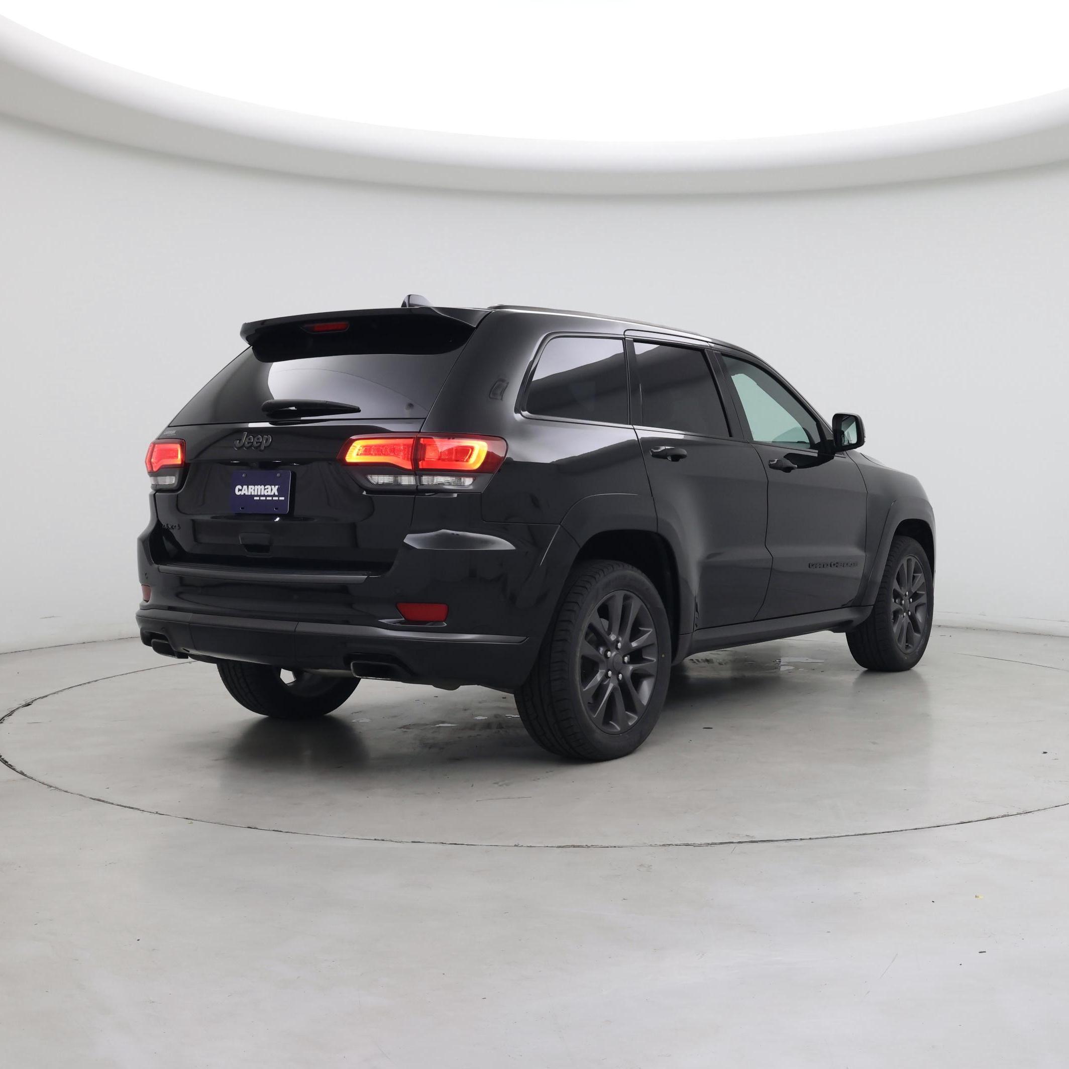 Thumbnail: 2019 Jeep Grand Cherokee - 8
