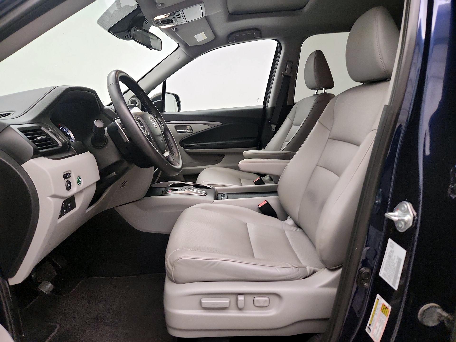 Thumbnail: 2020 Honda Ridgeline - 11