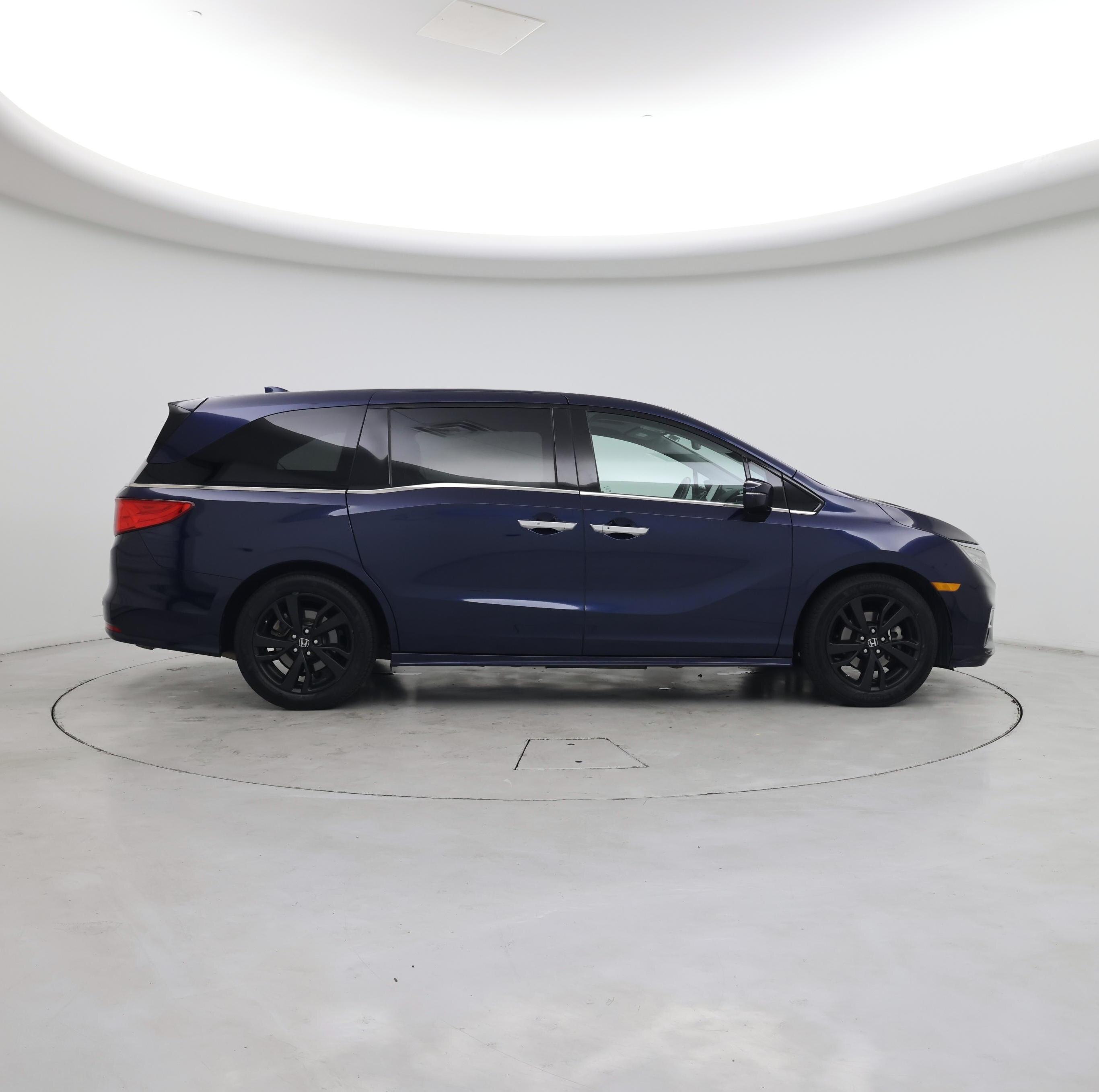 Thumbnail: 2018 Honda Odyssey - 7