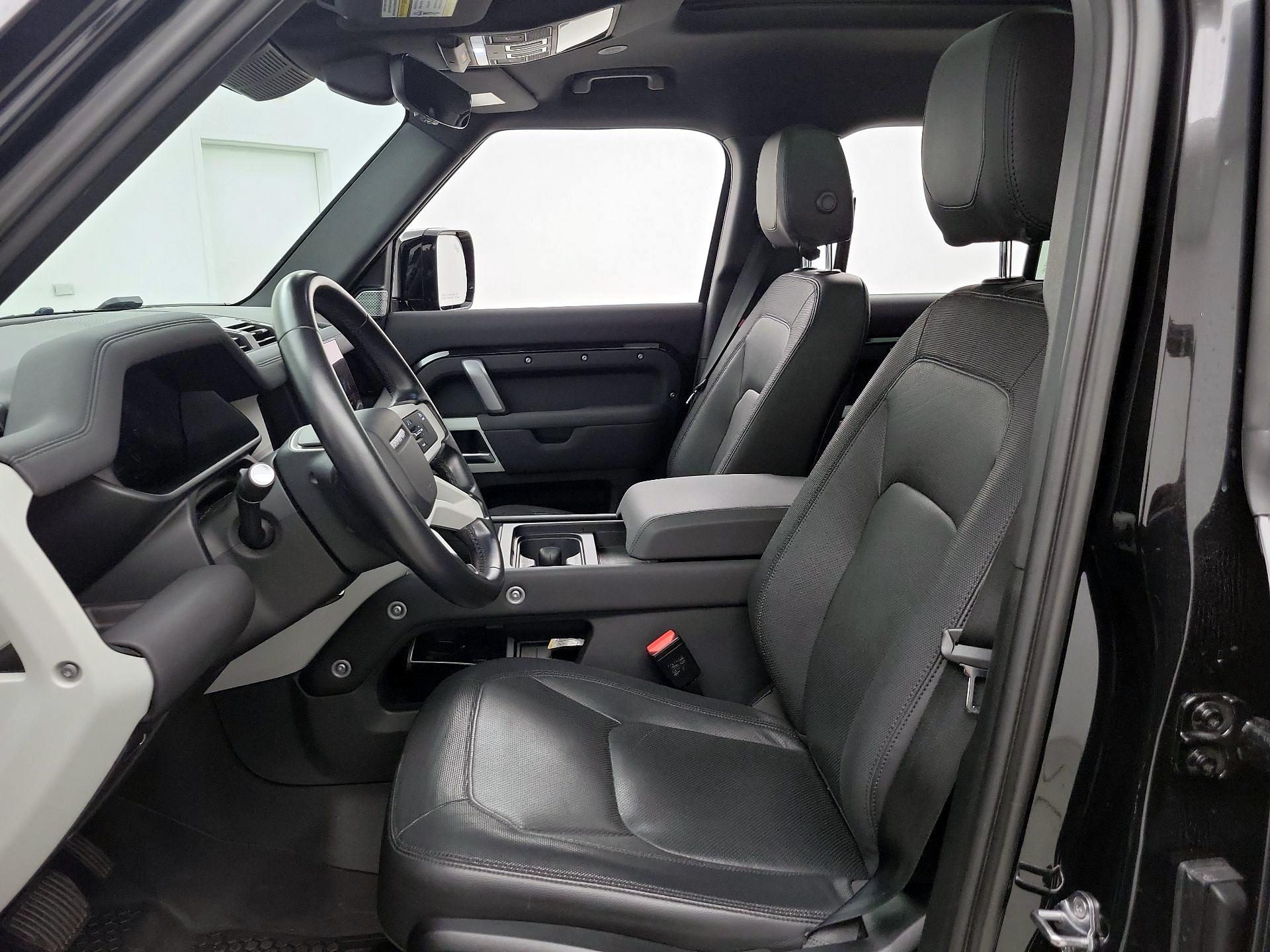 Thumbnail: 2023 Land Rover Defender - 11