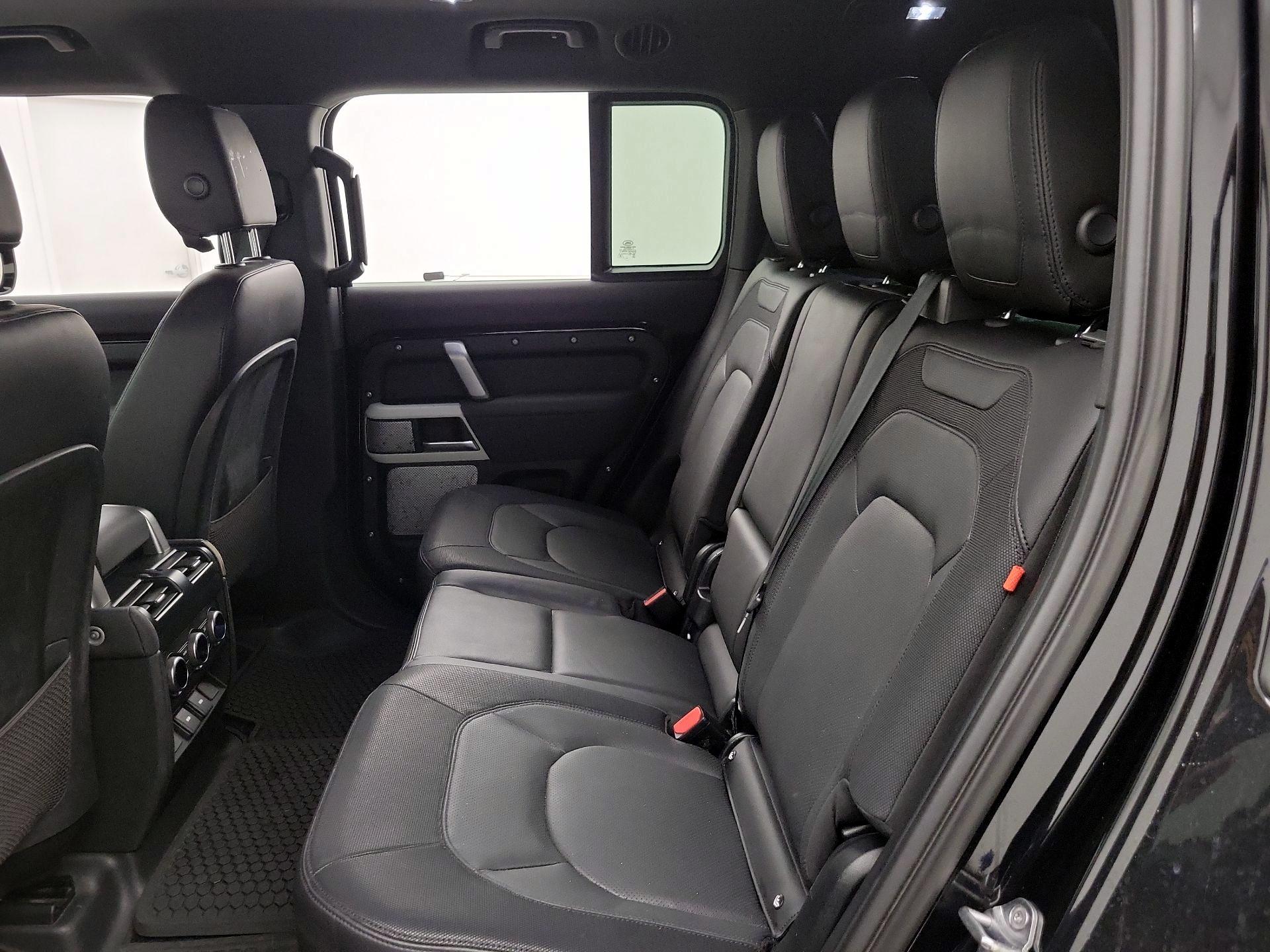 Thumbnail: 2023 Land Rover Defender - 20