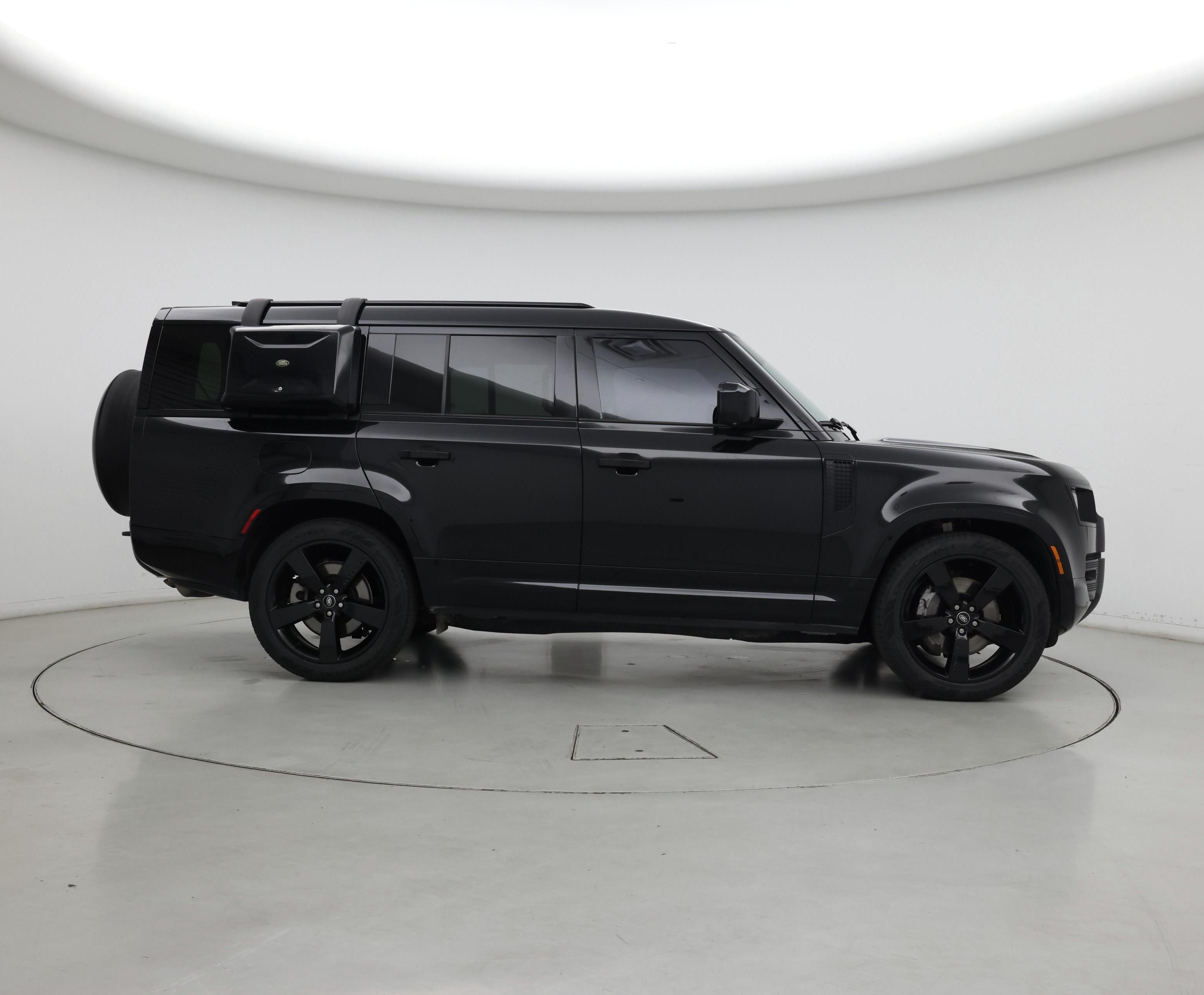 Thumbnail: 2023 Land Rover Defender - 7