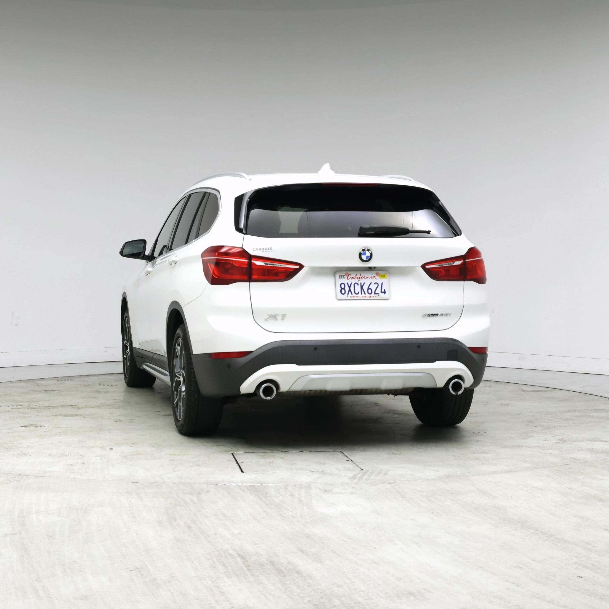 Thumbnail: 2020 BMW X1 - 6
