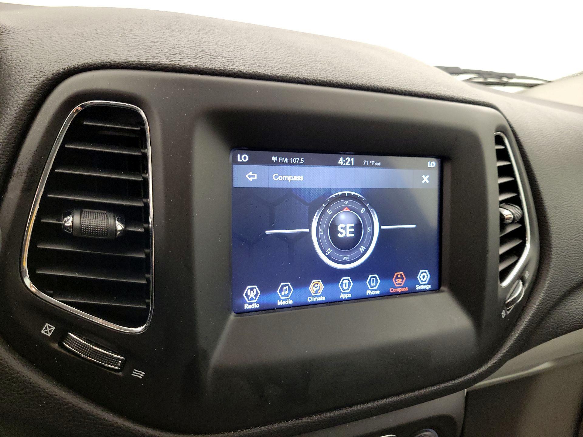 Thumbnail: 2019 Jeep Compass - 14