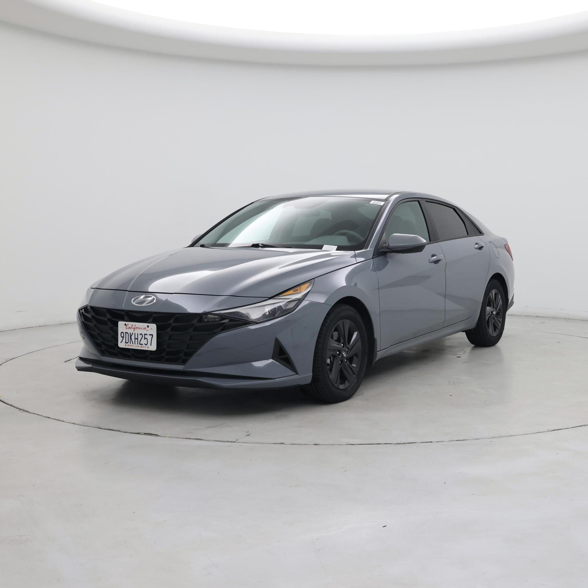 Thumbnail: 2023 Hyundai Elantra - 4