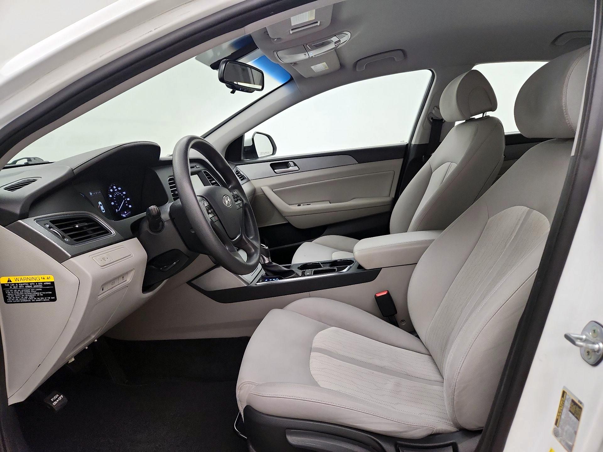 Thumbnail: 2017 Hyundai Sonata - 11
