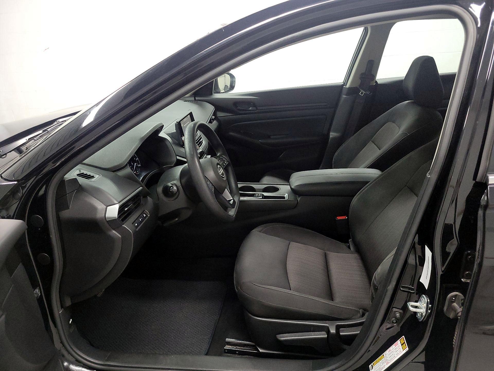 Thumbnail: 2023 Nissan Altima - 11