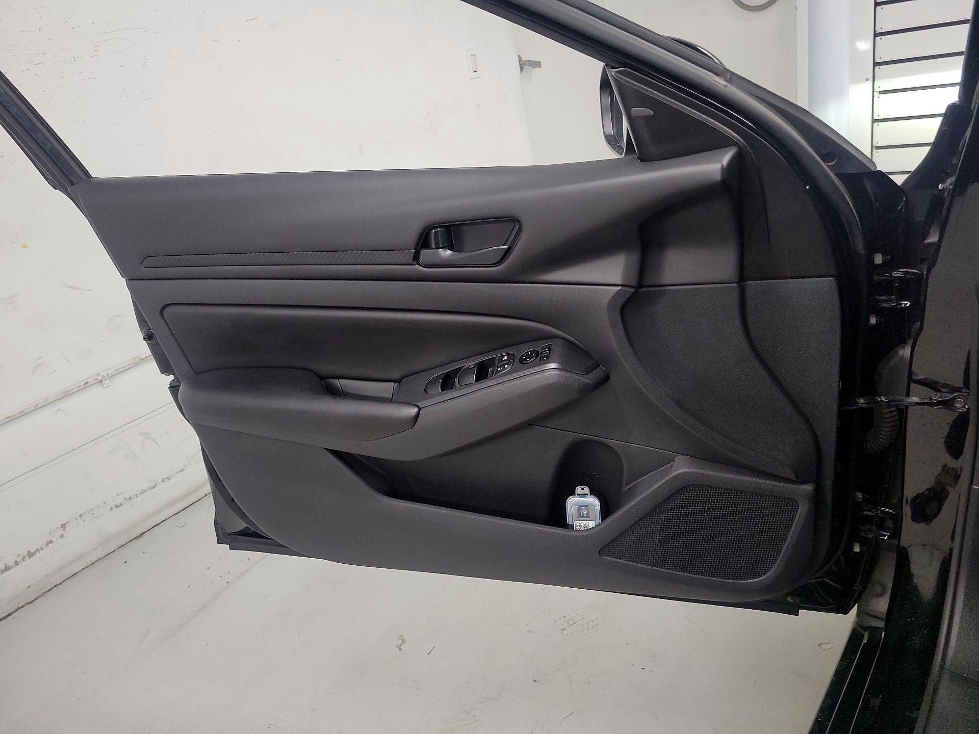 Thumbnail: 2023 Nissan Altima - 12