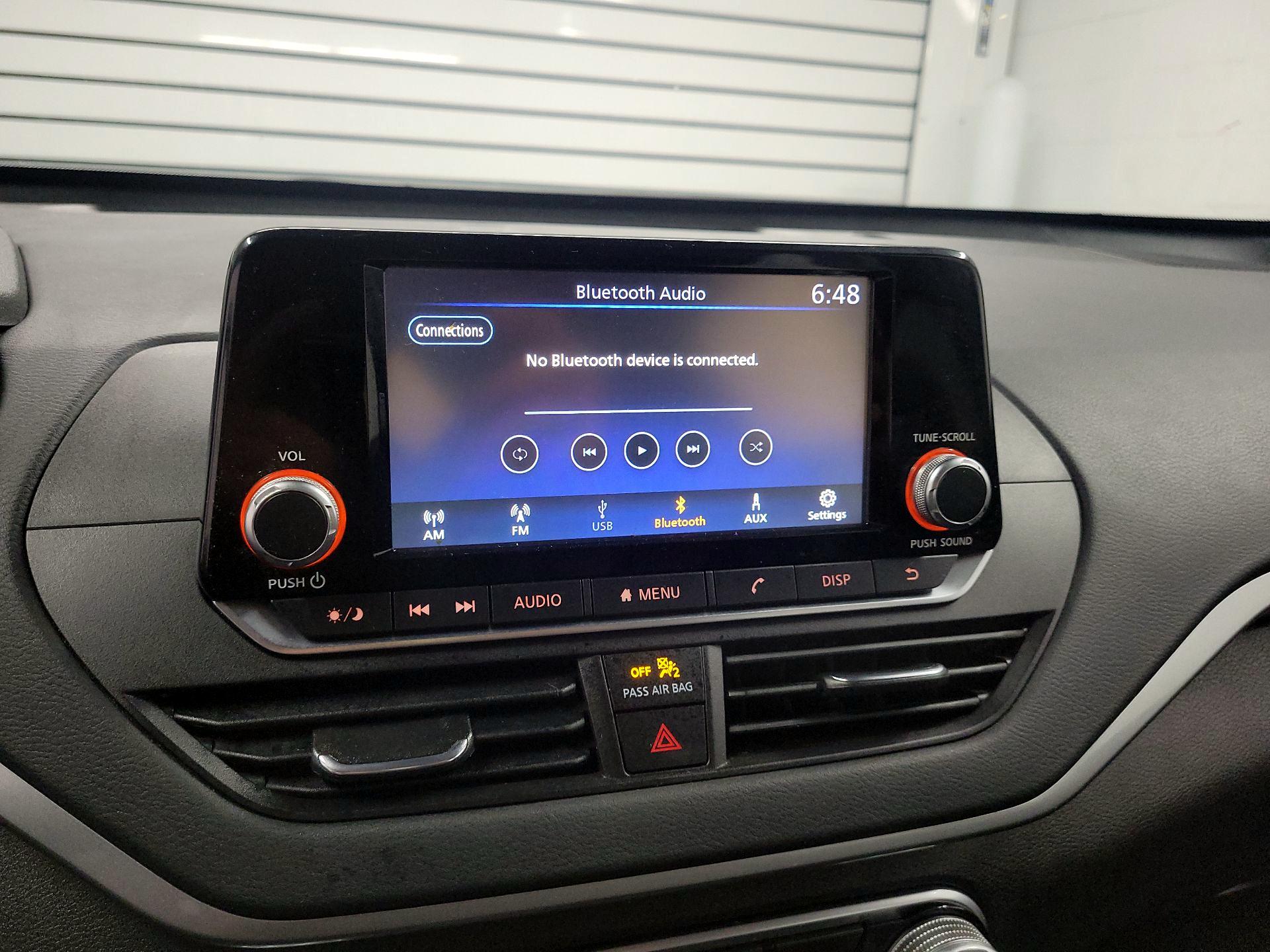 Thumbnail: 2023 Nissan Altima - 14